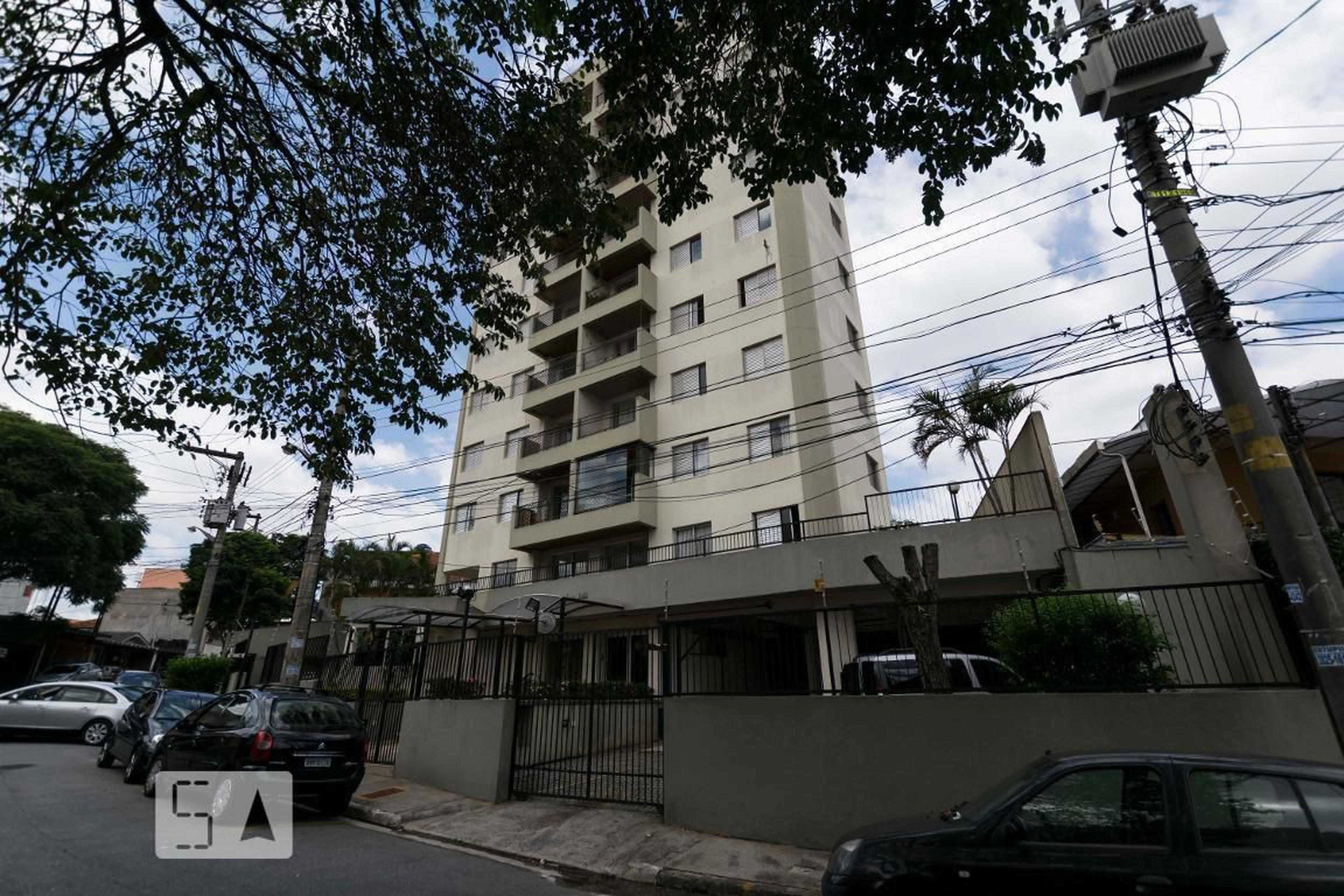 Fachada Condomínio em Rua Brás de Faria, 140