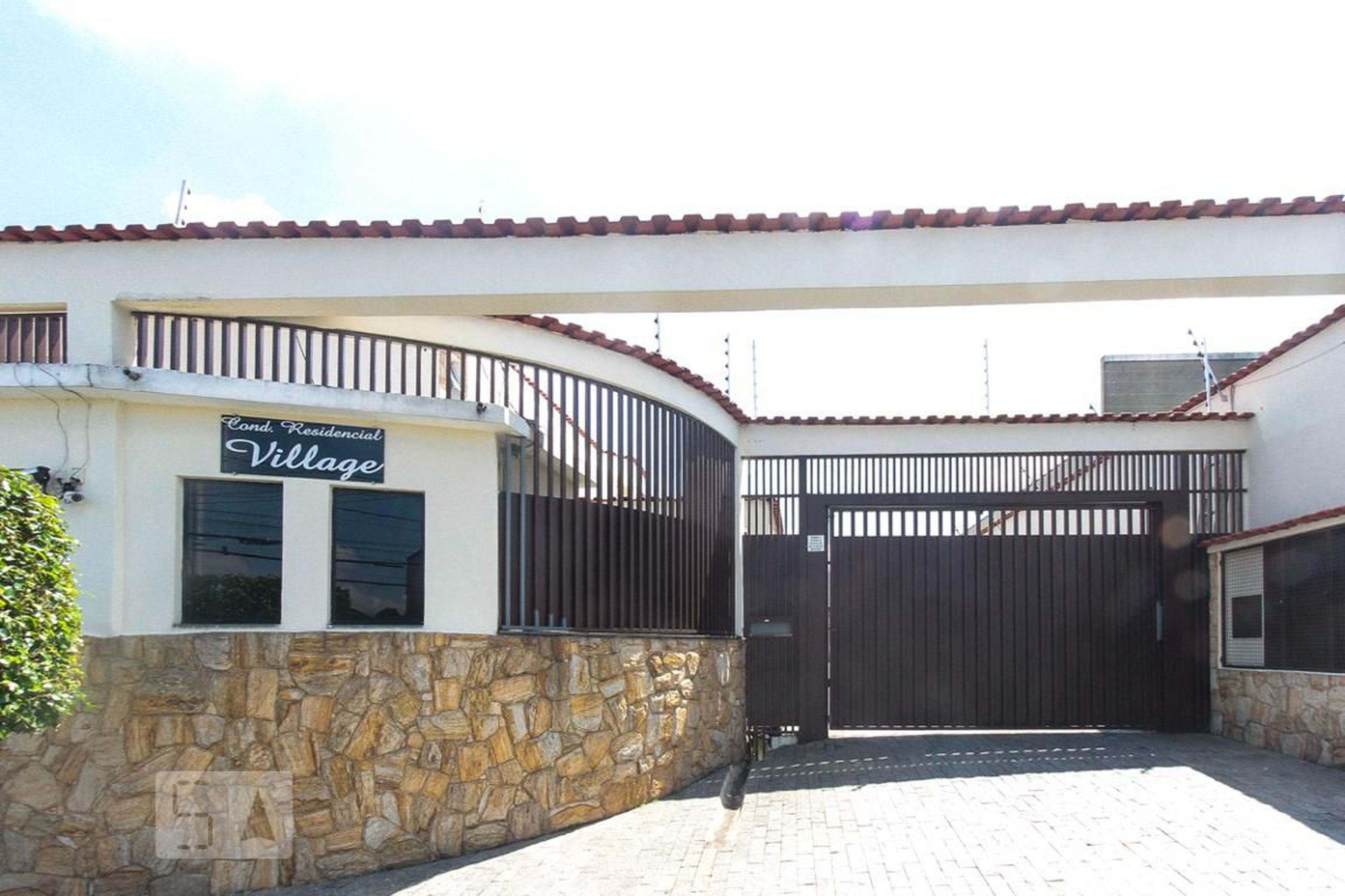 Fachada Condomínio em Rua Petrobrás, 405