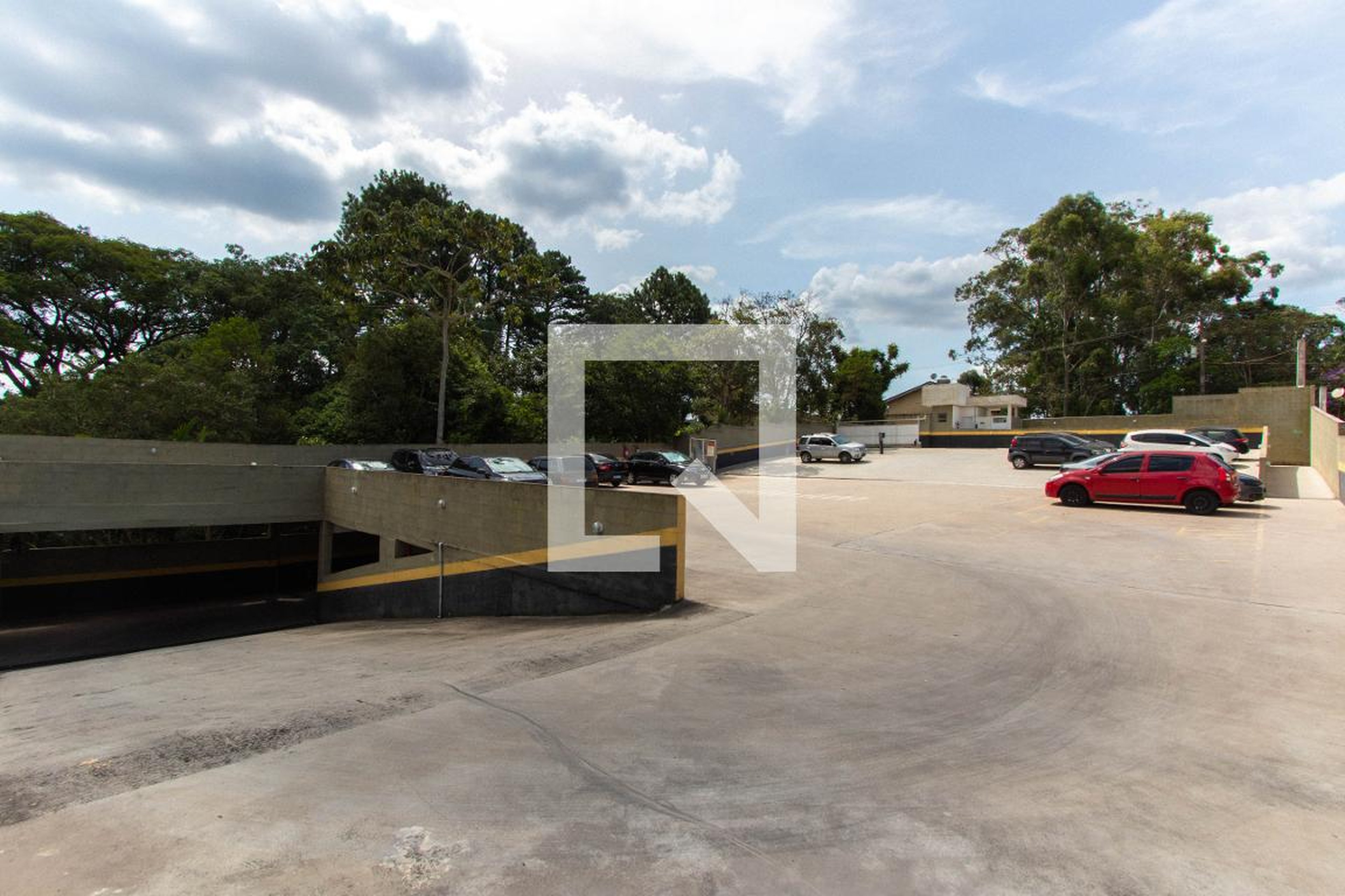 Estacionamento - Residencial Napoles