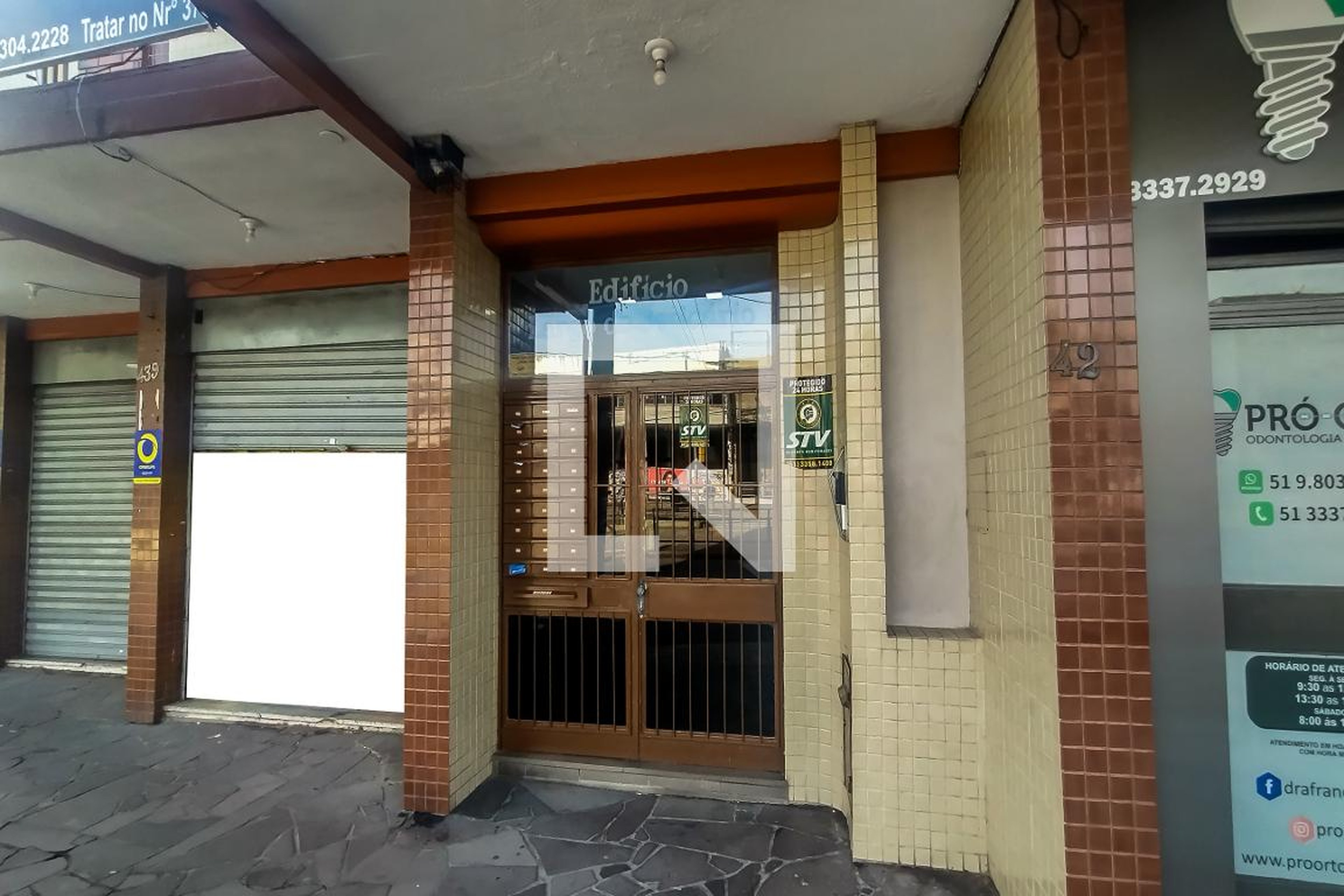 Fachada do Condomínio Condomínio em Avenida Benjamin Constant, 431