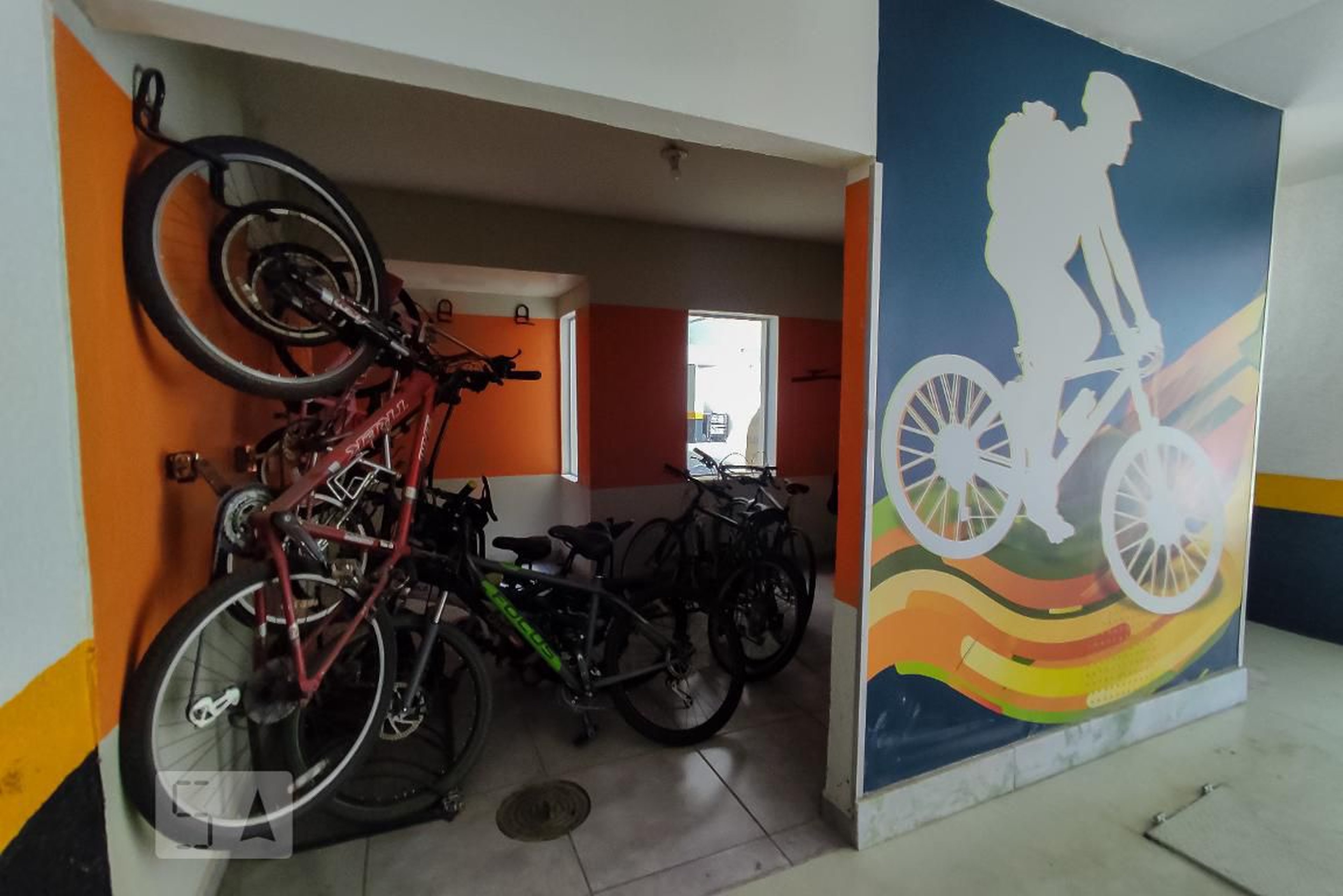 Bicicletário - Edifício Don Miguel de Cervantes