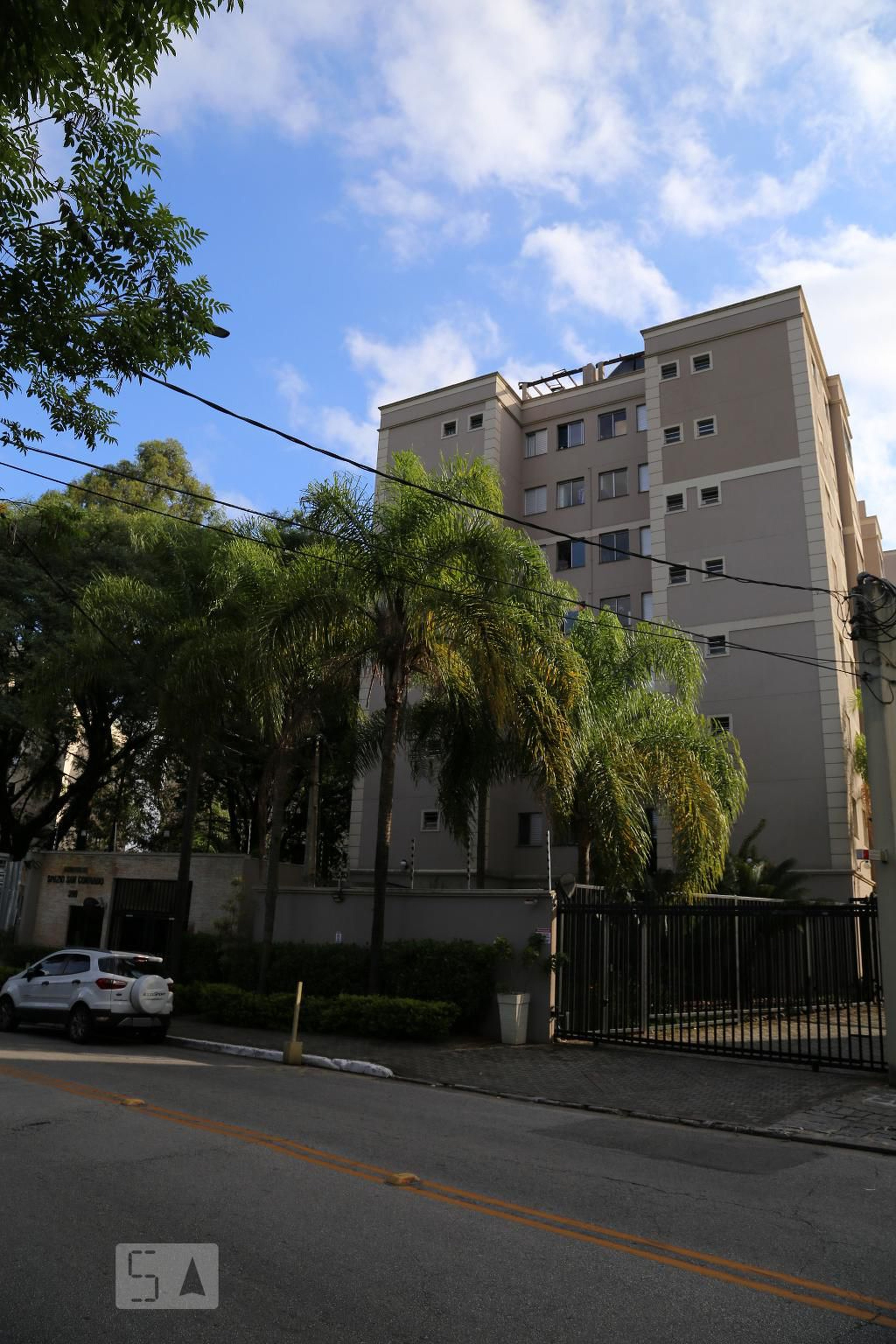 Fachada do Condomínio Condomínio Spazio San Conrado