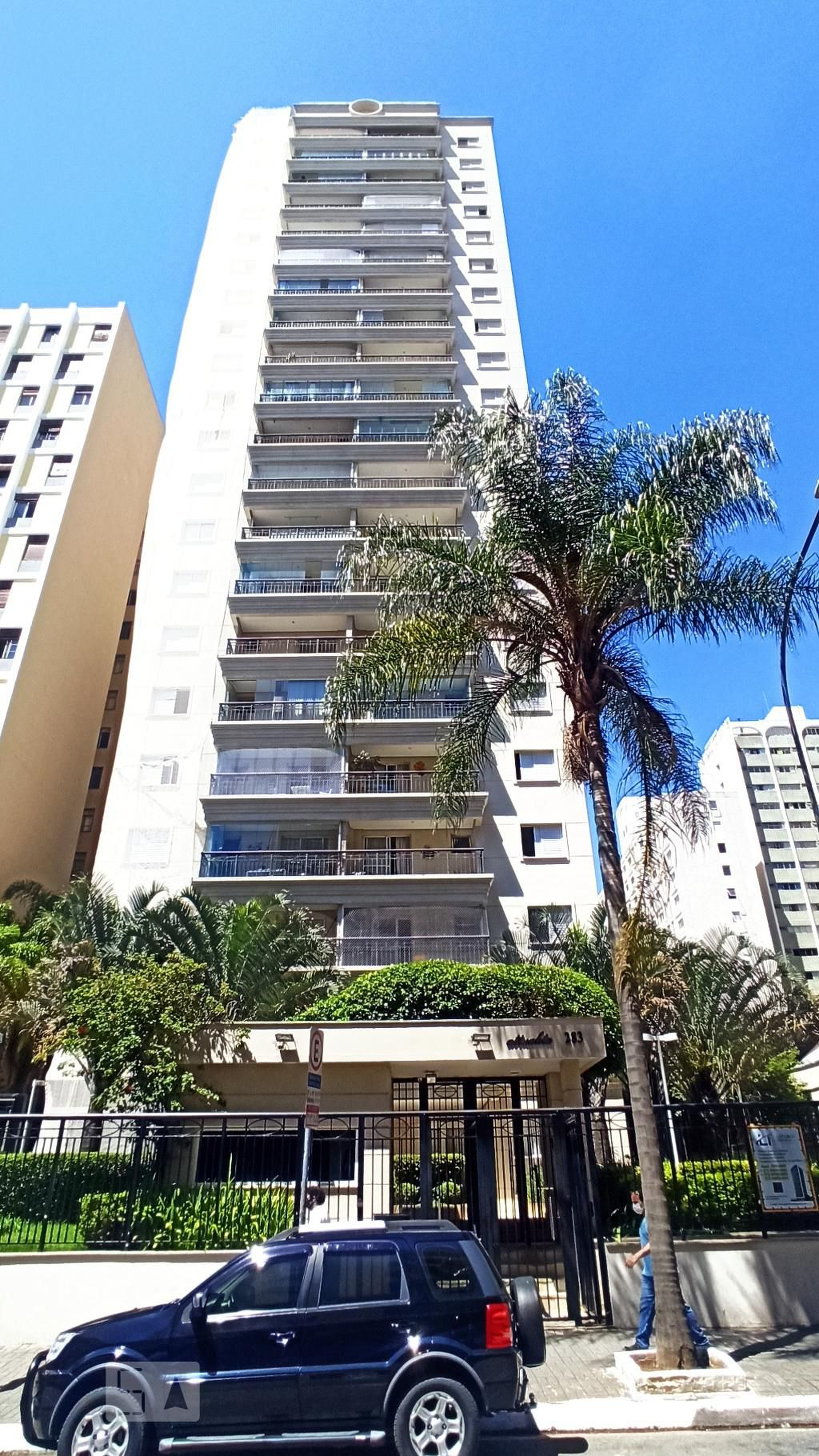 Fachada do Condomínio Condomínio Attualita