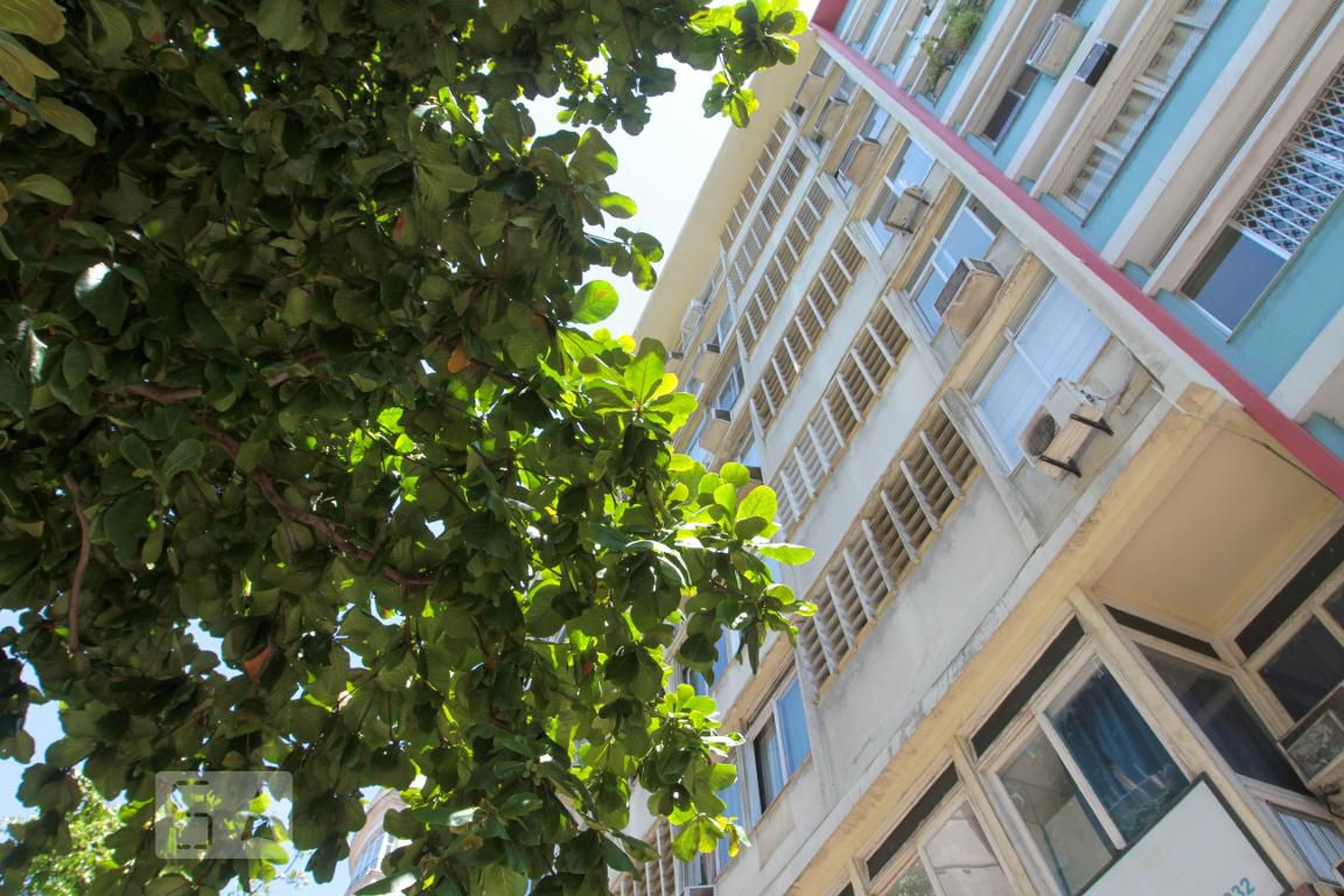 Fachada do Prédio Edificio Arpanema