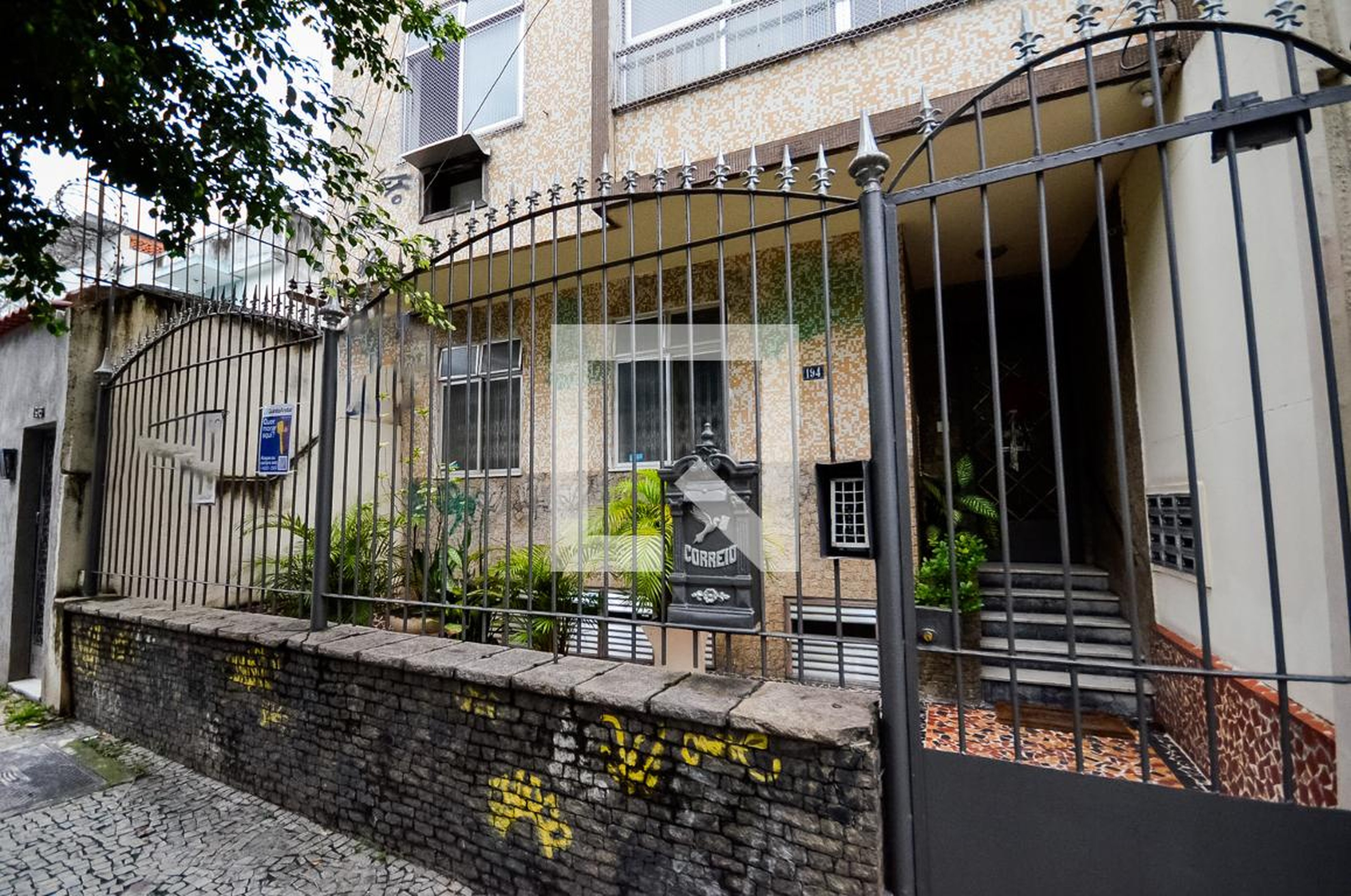 Fachada Condomínio Paula Brito