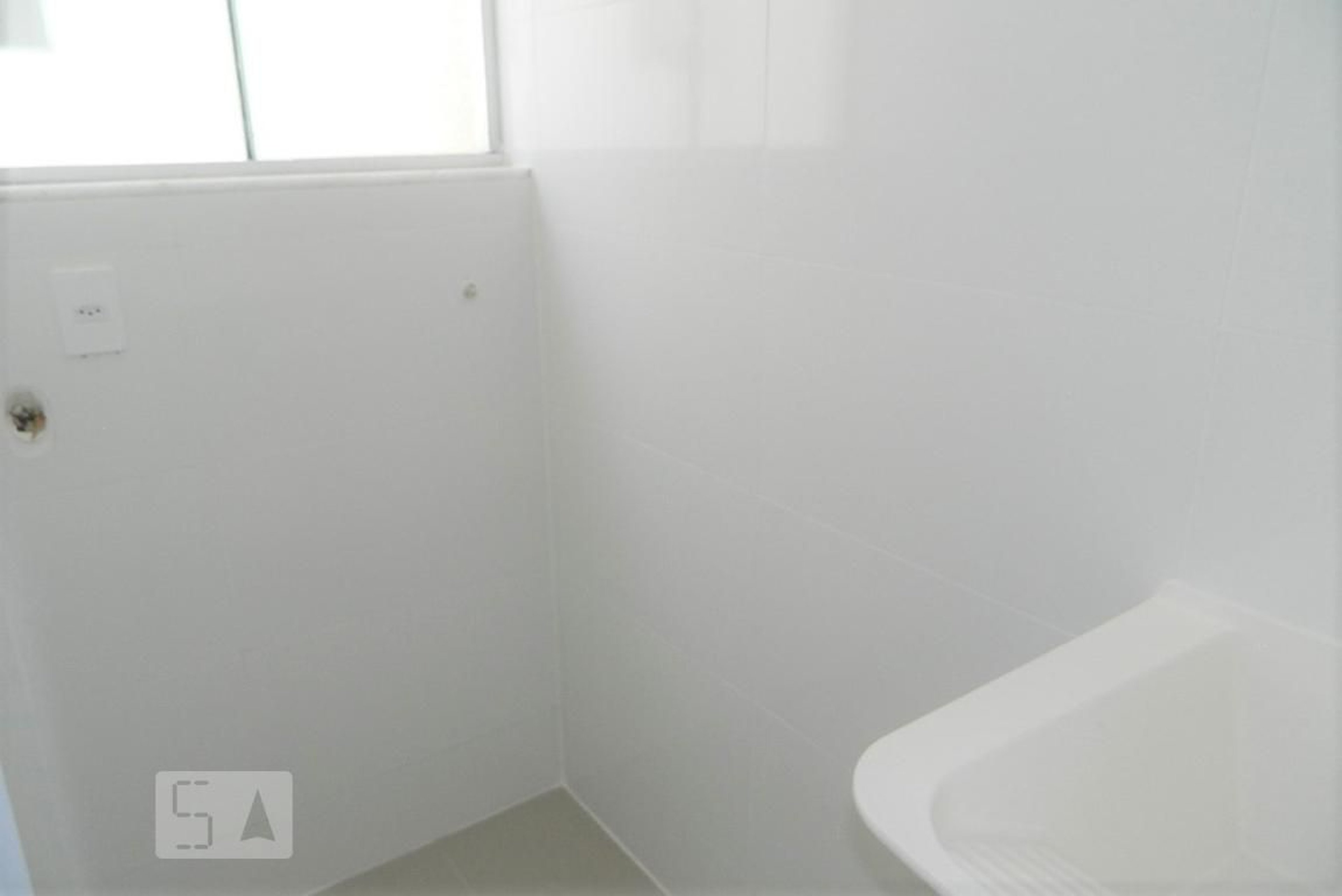 Área Externa - Edifício Emidio Pinheiro