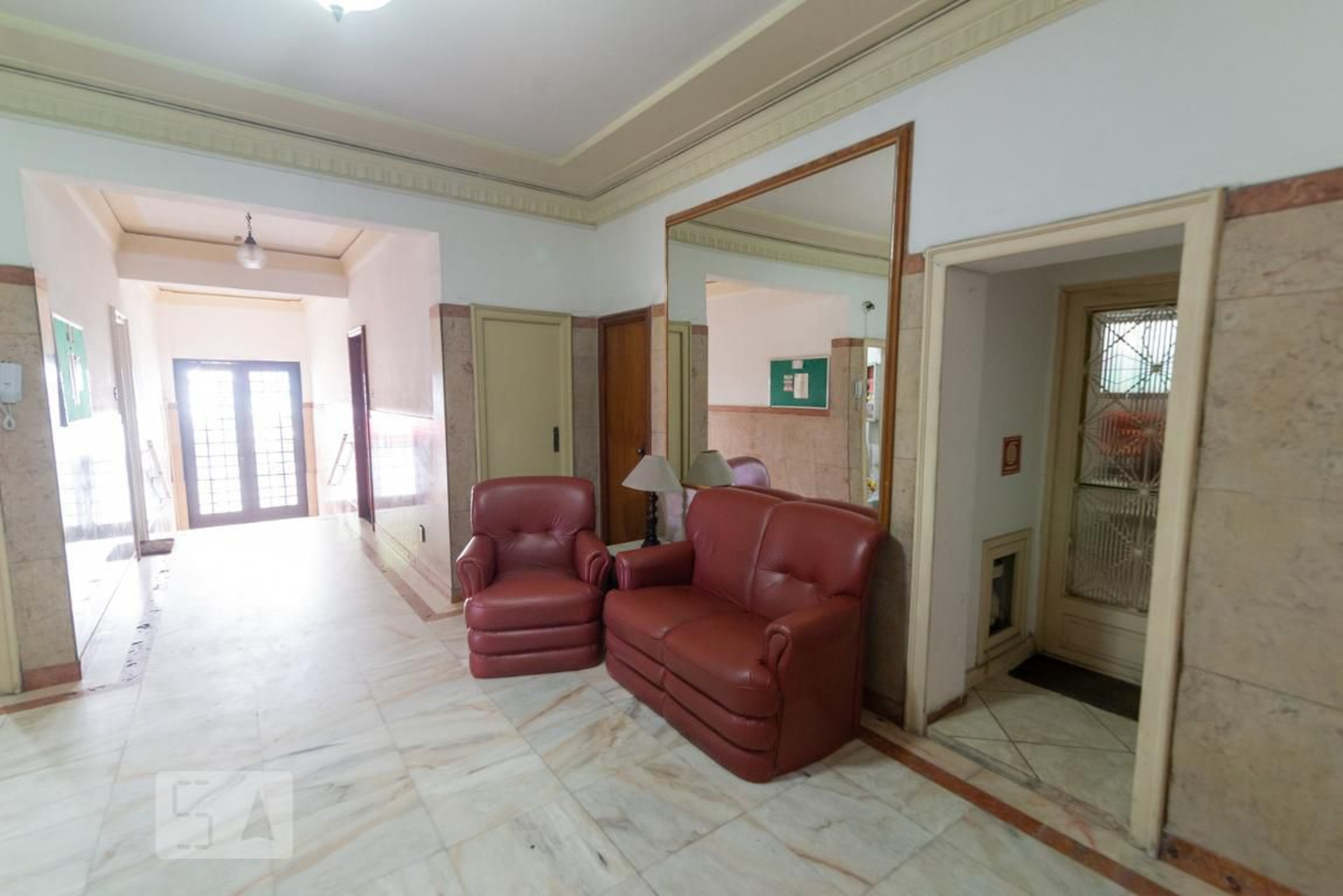 Hall - Edifício São José do Bonfim