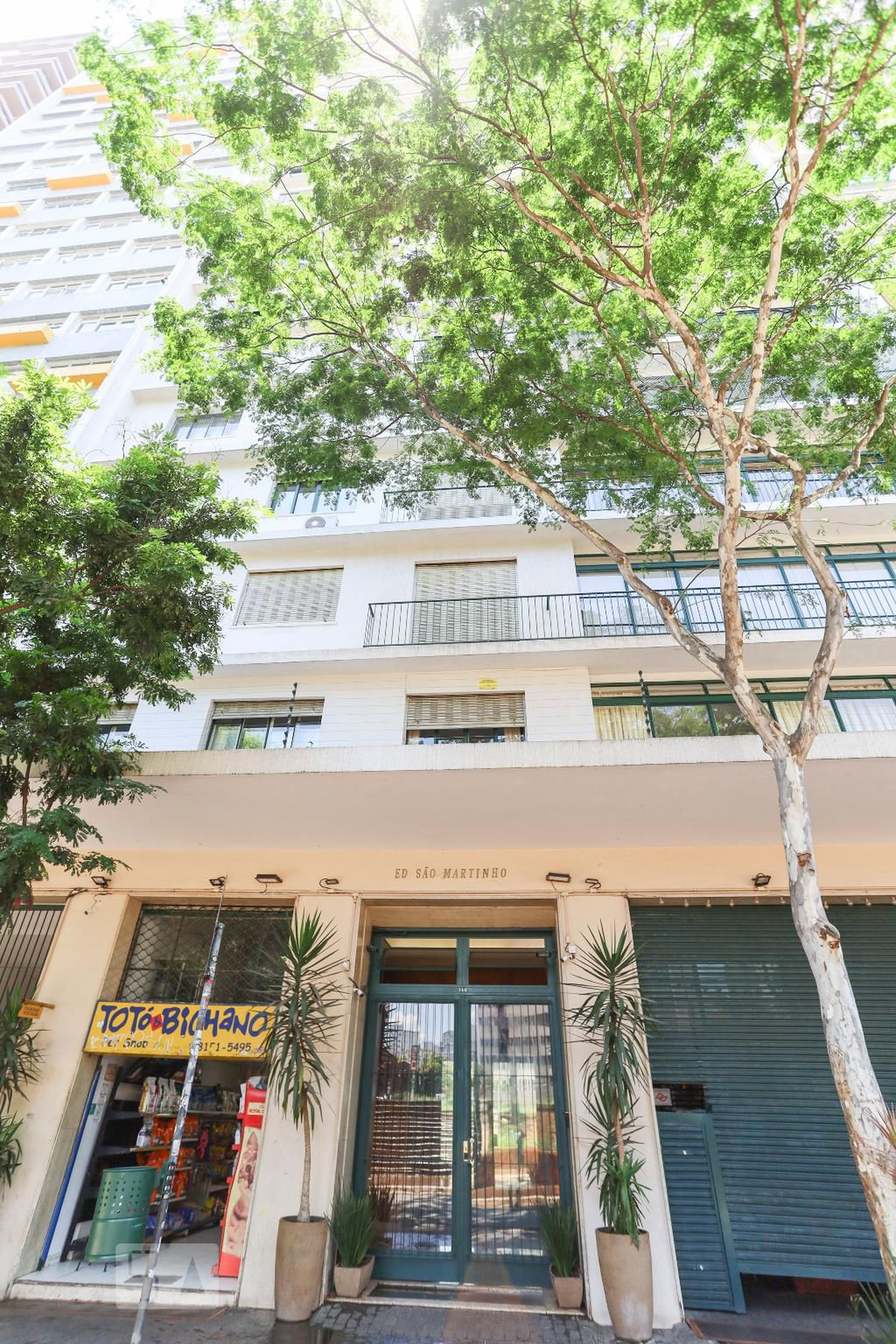 Fachada Condomínio em Praça Franklin Roosevelt, 46