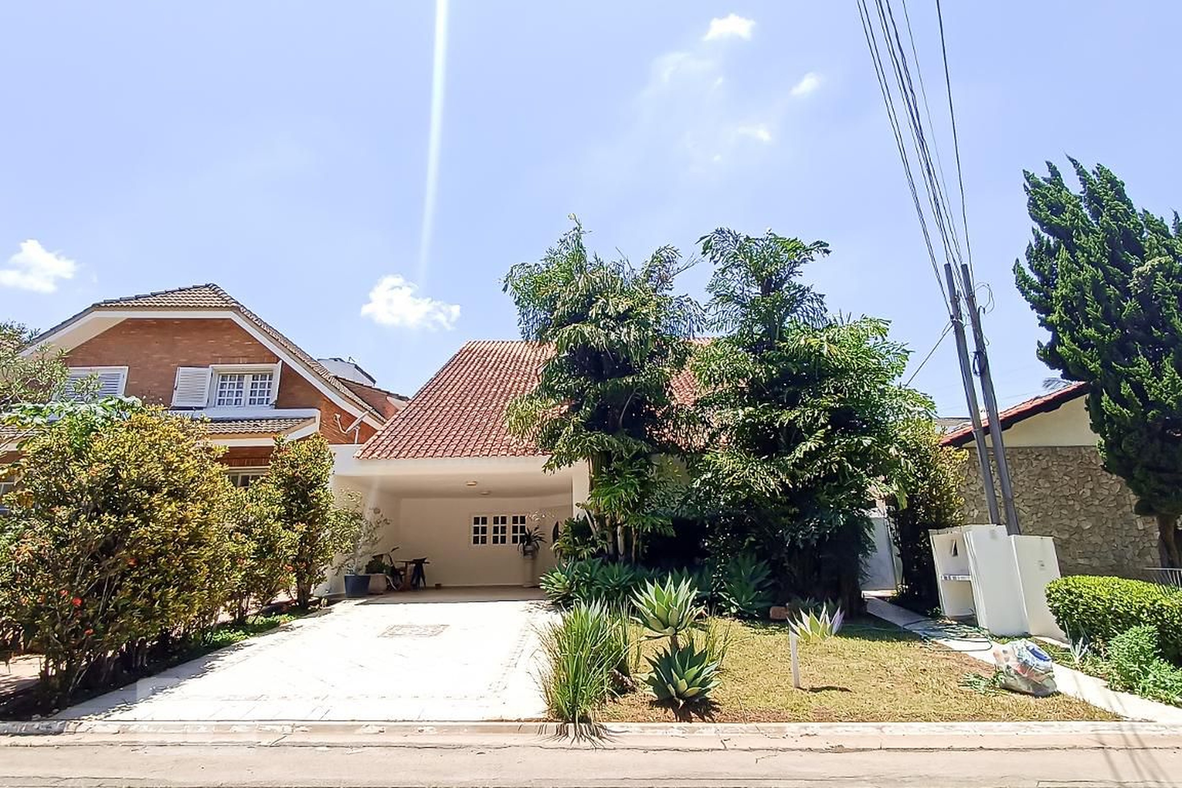 Fachada Condomínio Alphaville Residencial 9