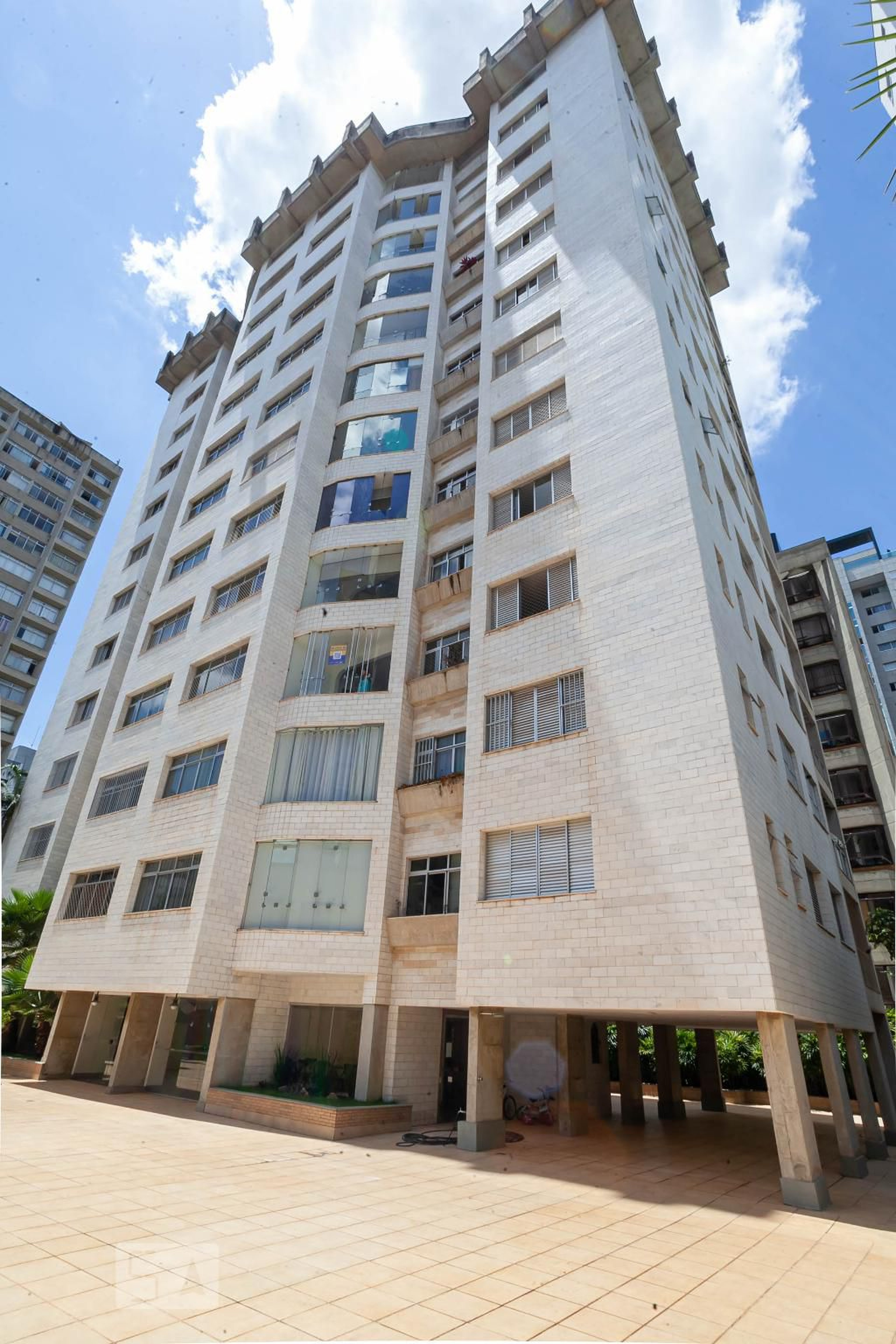 Fachada do prédio Condomínio Ed. Villa Real