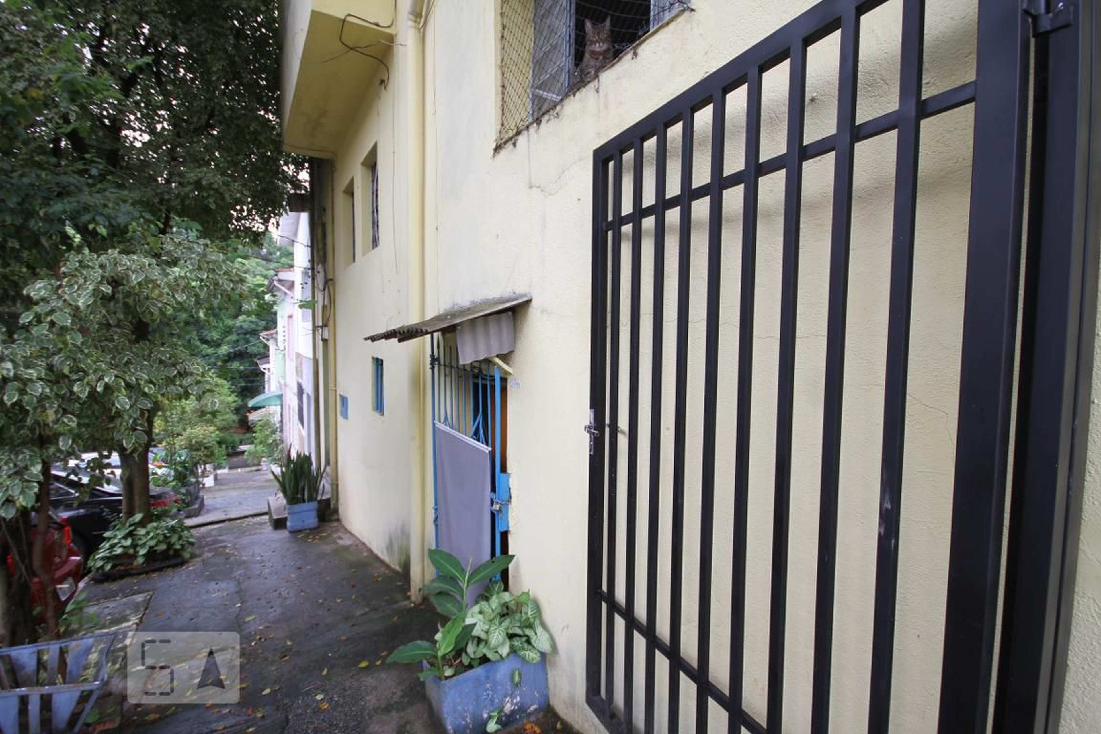 Fachada Condomínio em Rua Doutor Mário Vicente, 832