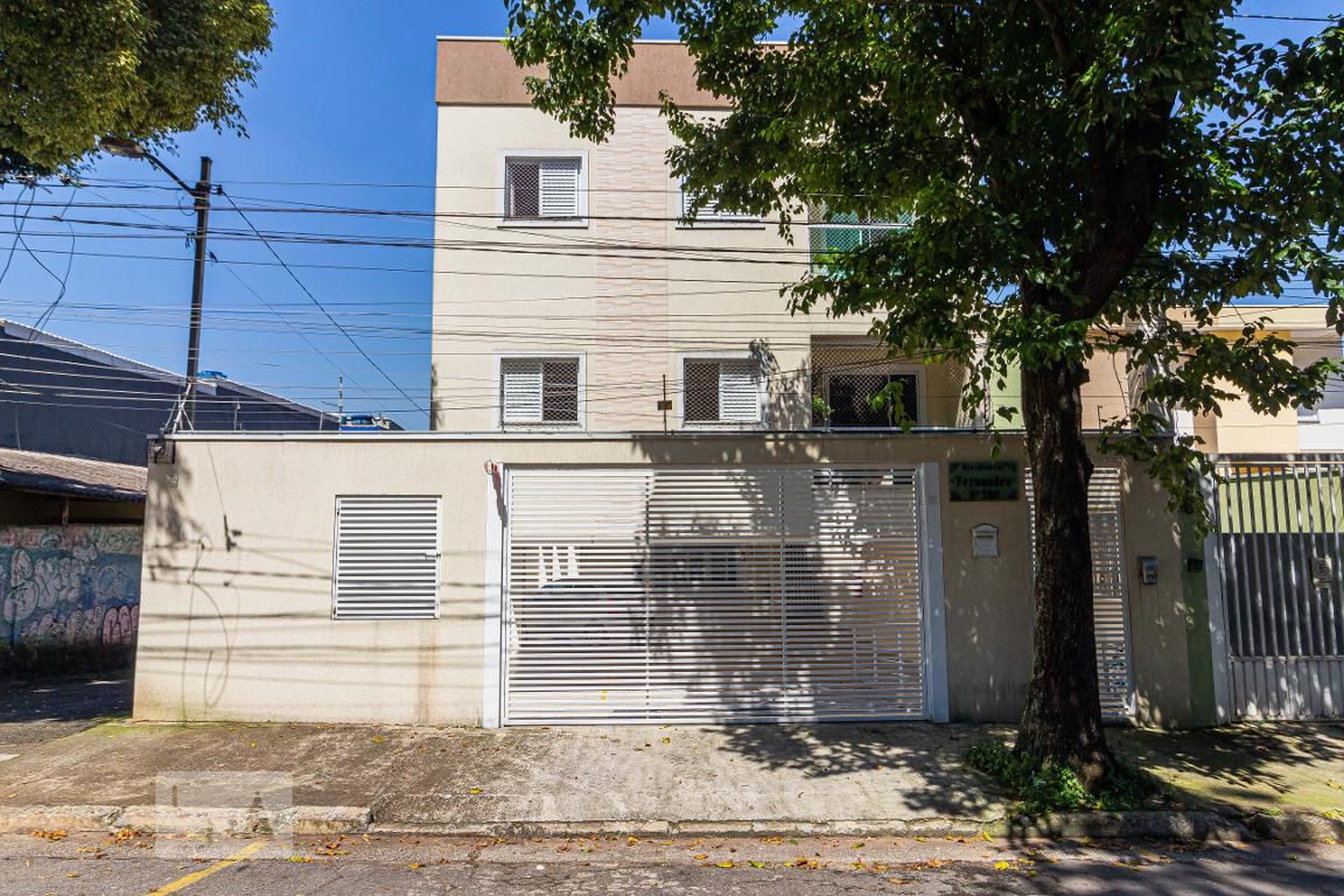 Fachada do Prédio Condomínio em Rua Petrogrado, 700