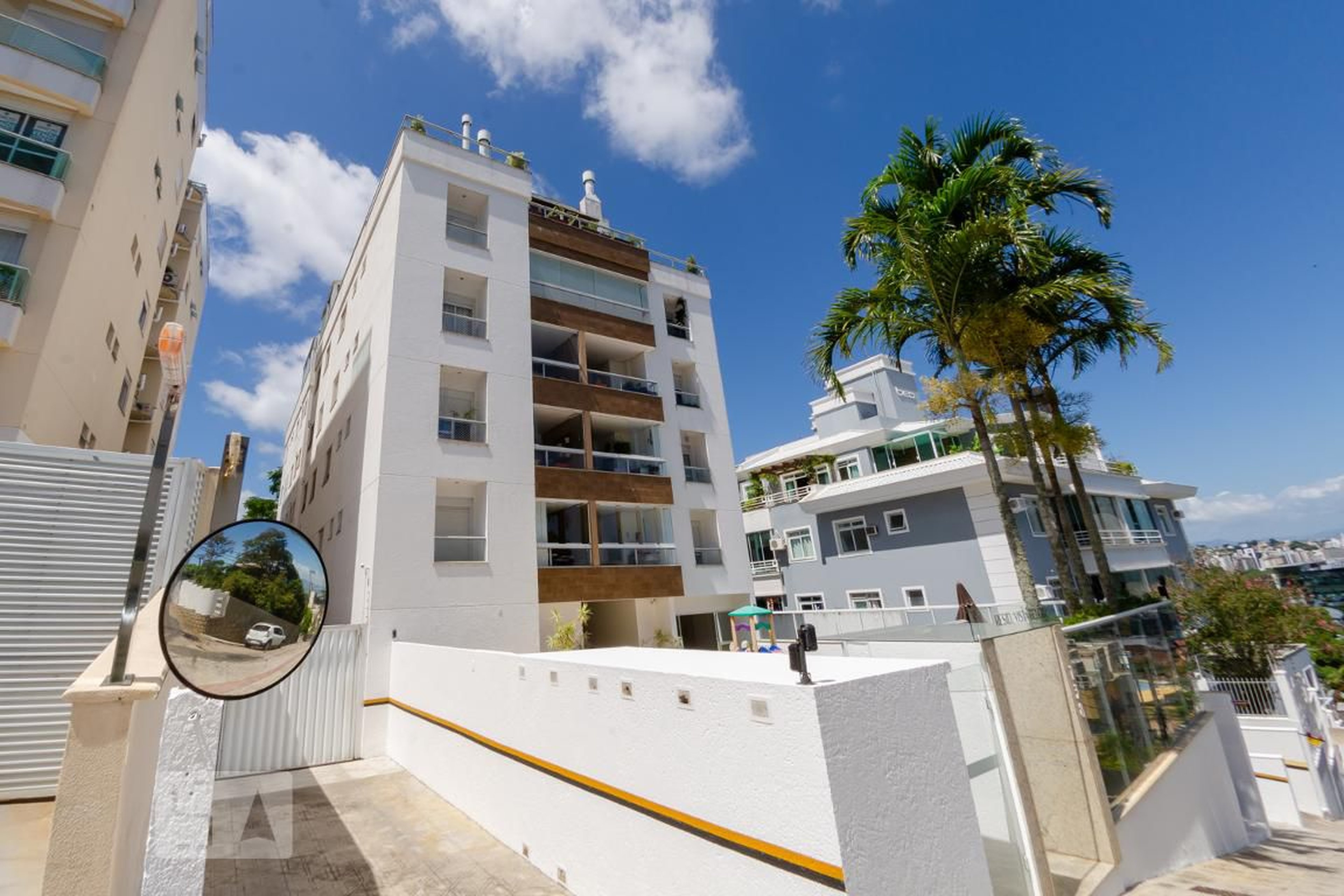 Fachada Condomínio Vista Bella