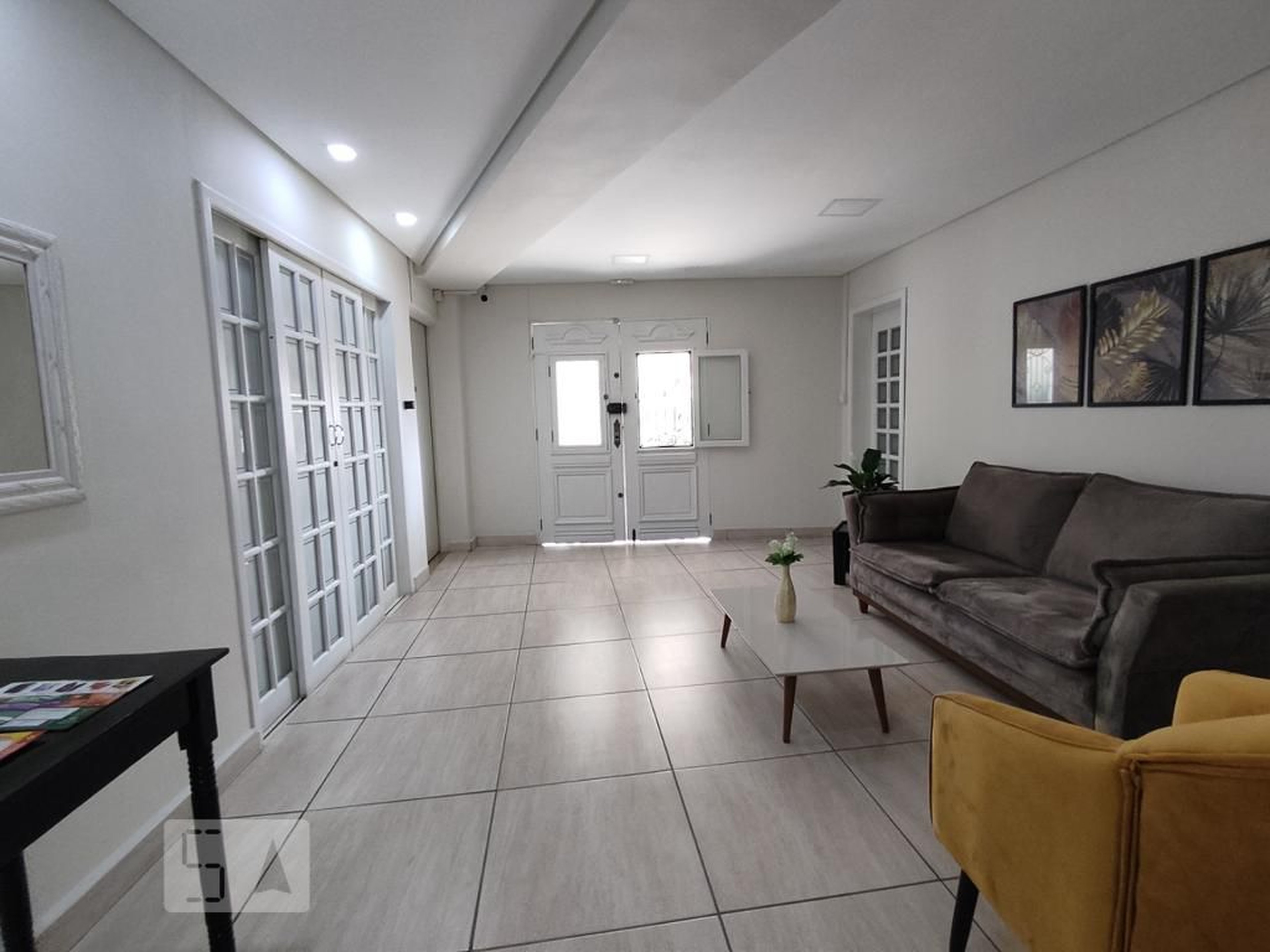 Hall de Entrada - Edifício Roberta