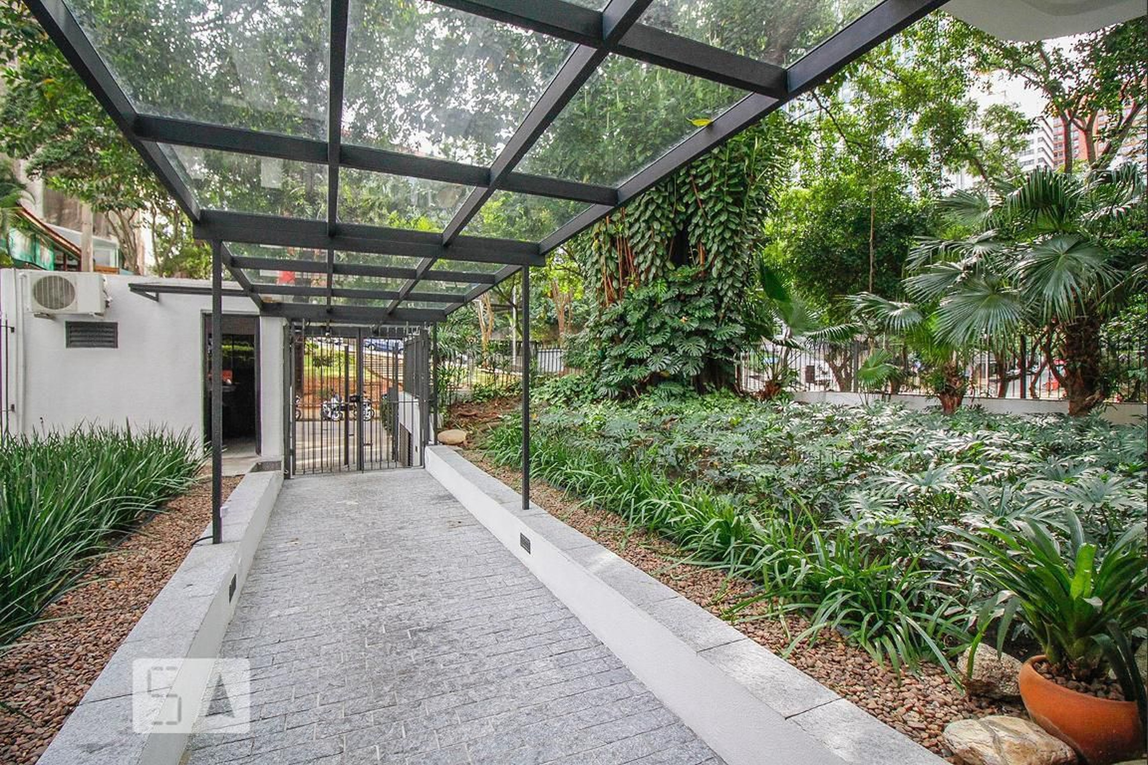 Entrada - Parque Trianon