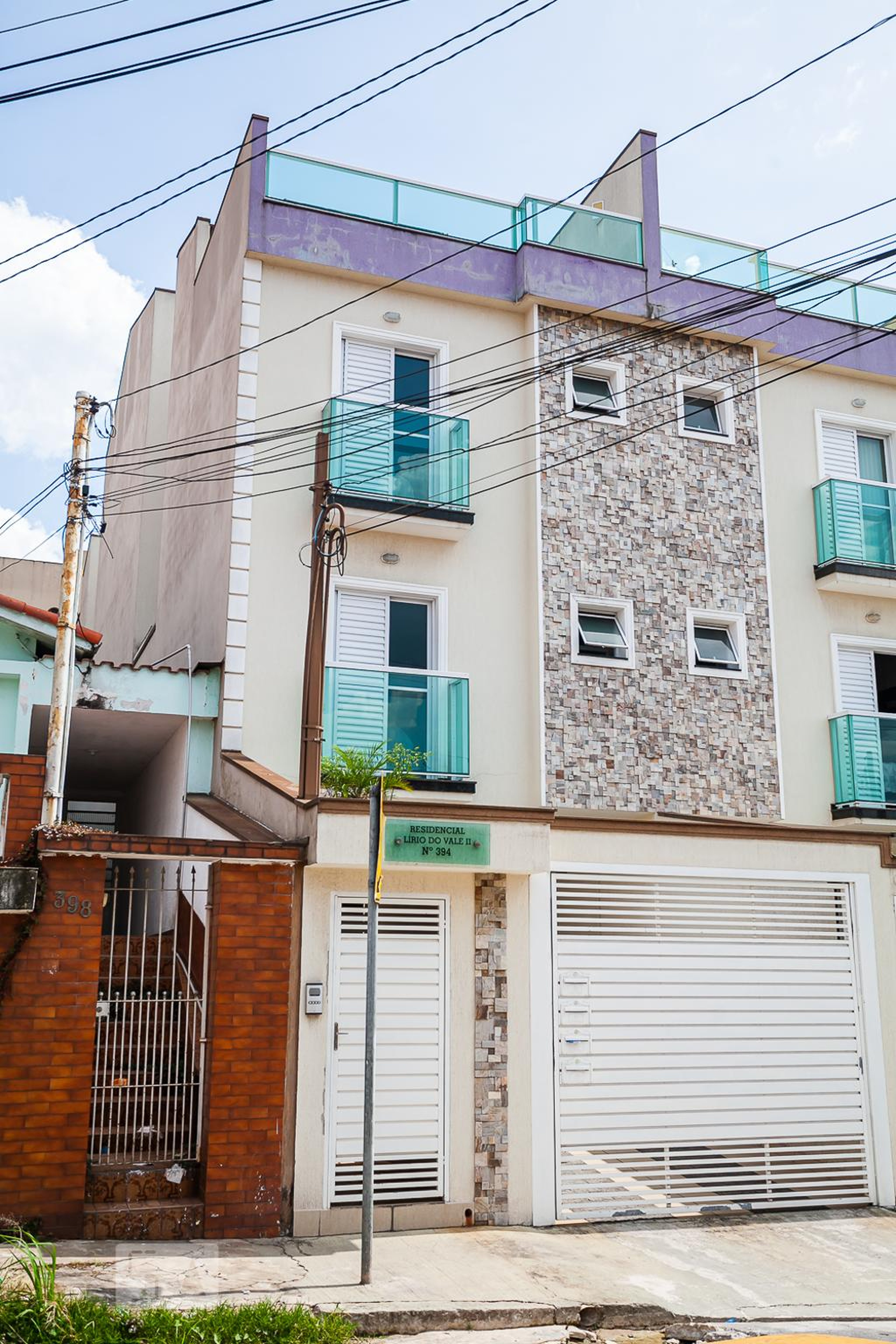 Fachada Condomínio em Rua Anhangüera, 394