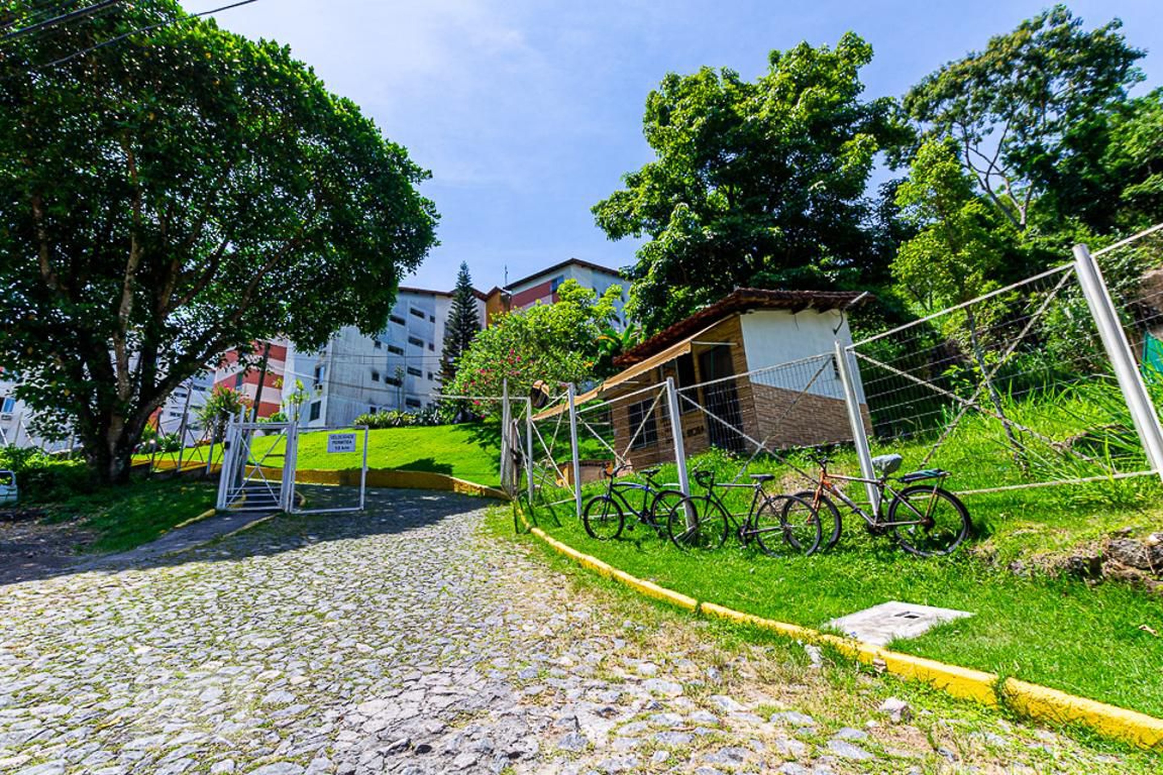 Fachada do Condomínio Residencial Santa Rosa