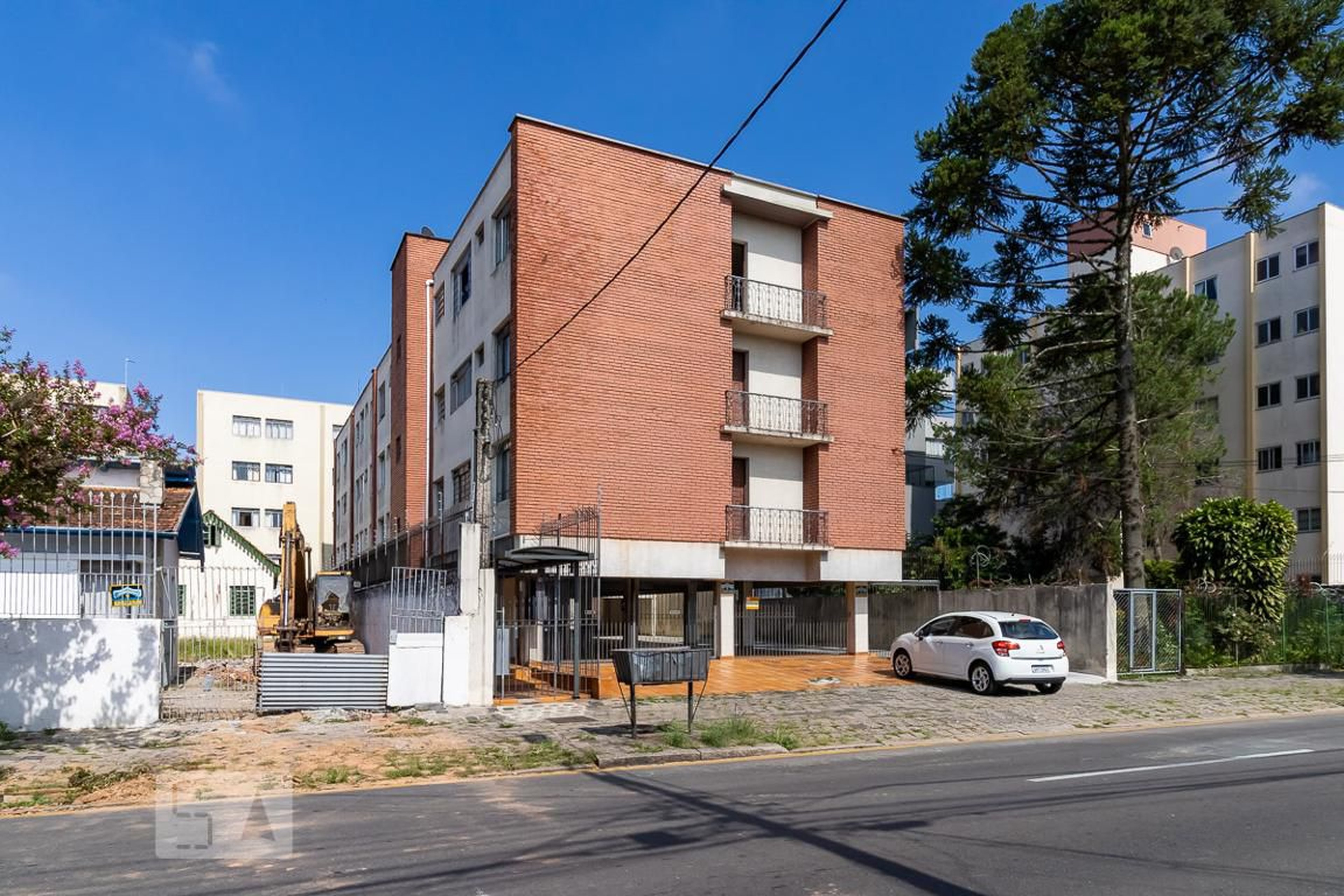 Fachada Condomínio em Rua José de Alencar, 1233