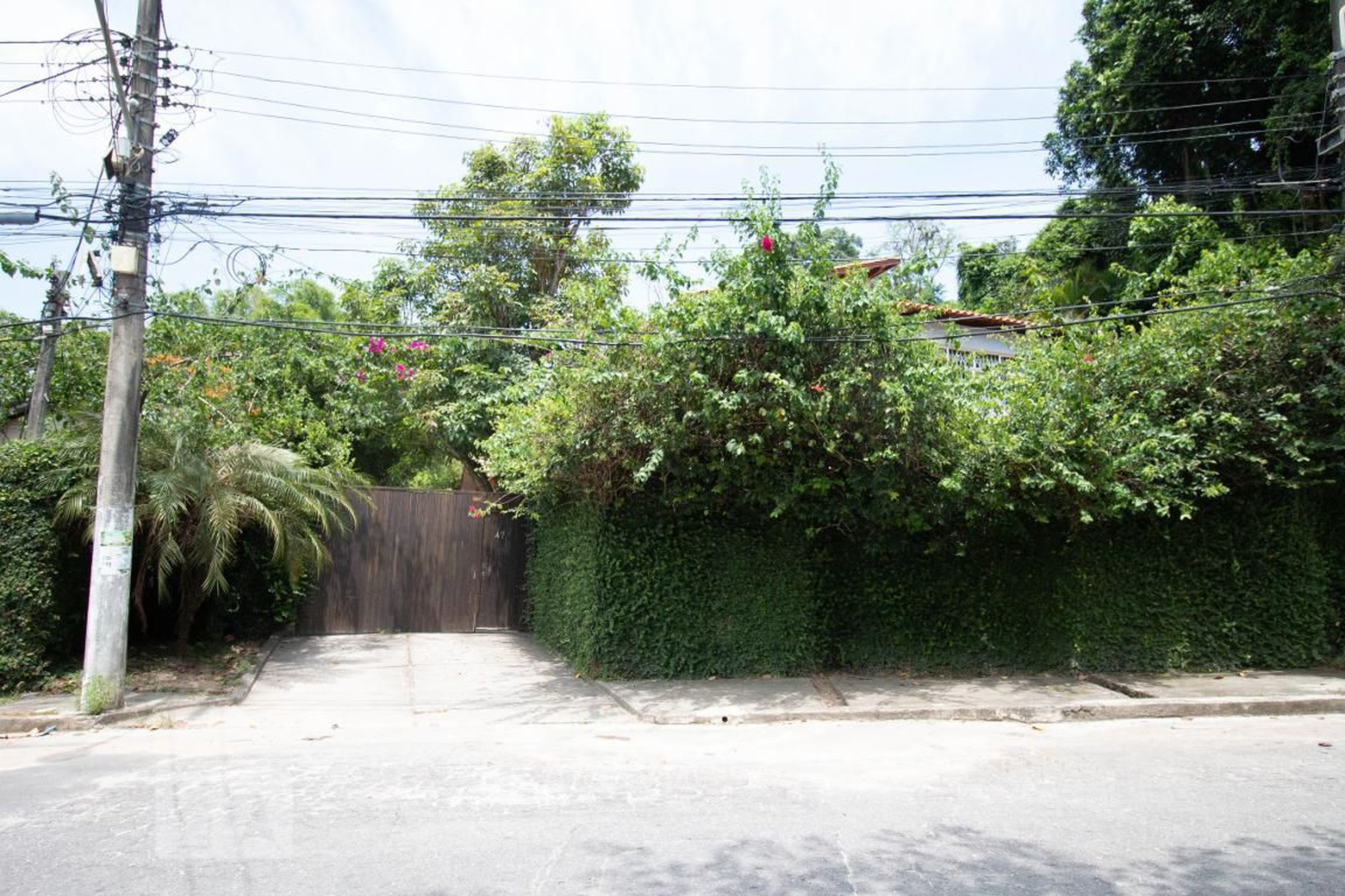 Fachada Condomínio em Rua Eli Fabrici García, 47