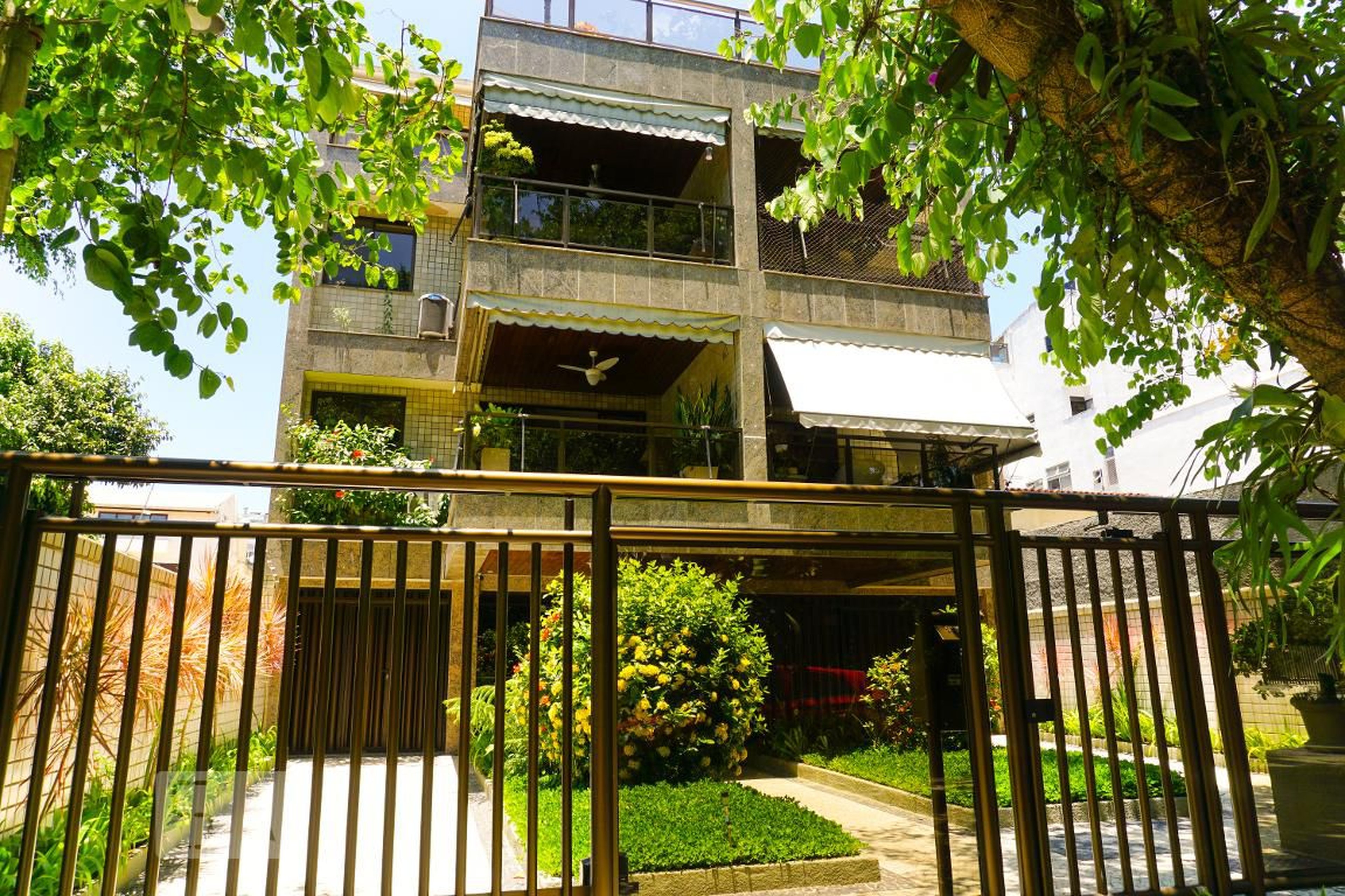 Fachada Edifício Alvorada