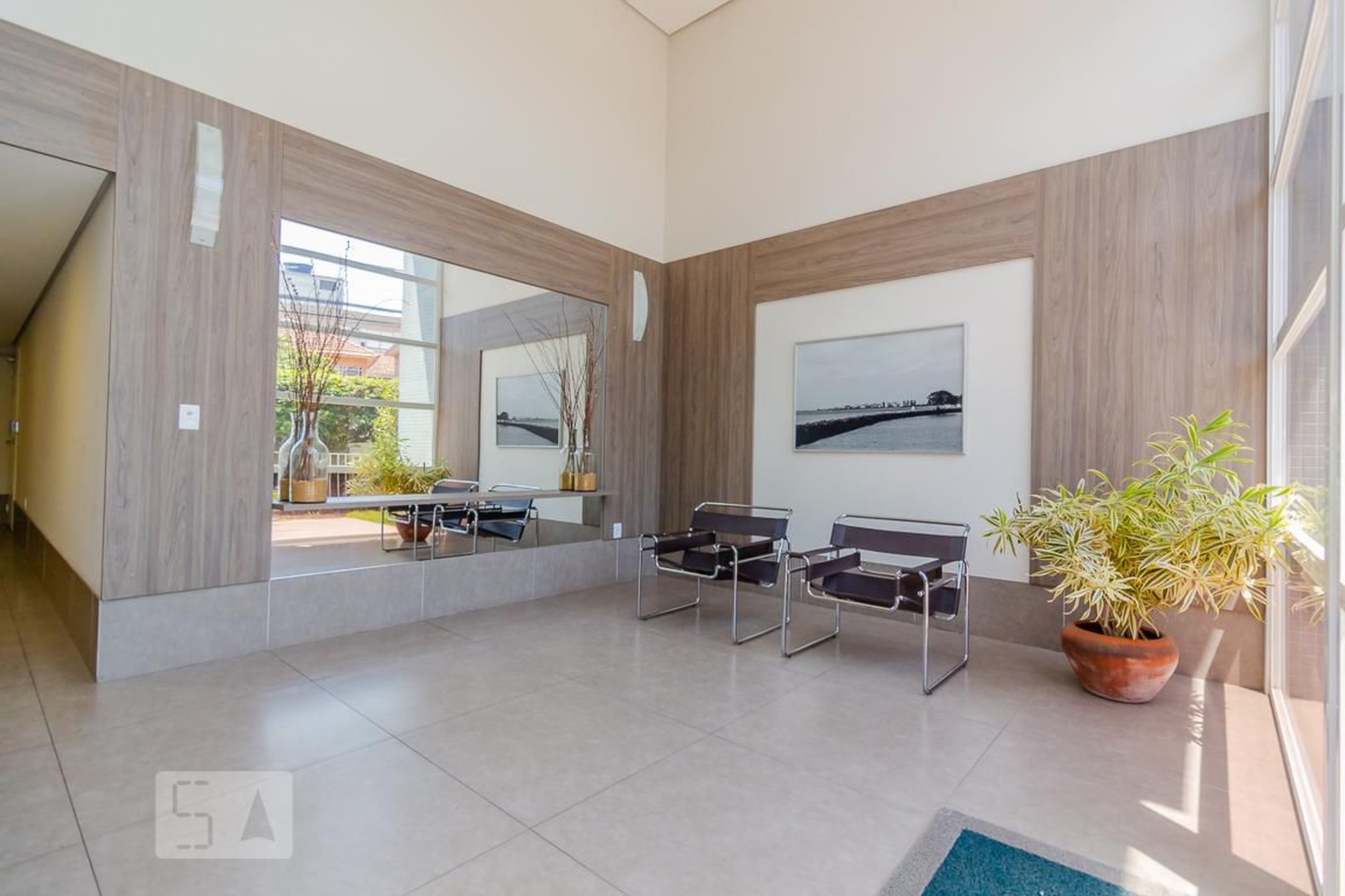 Hall de entrada - Hyde Menino Deus