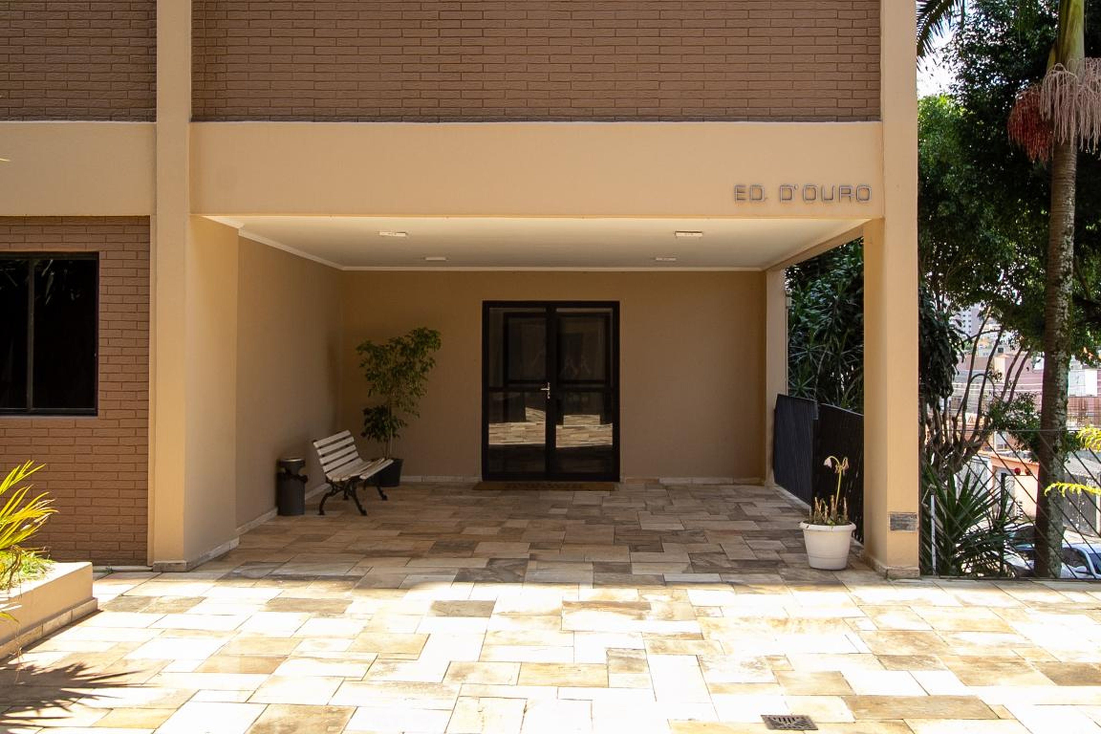 Entrada - Ines de castro
