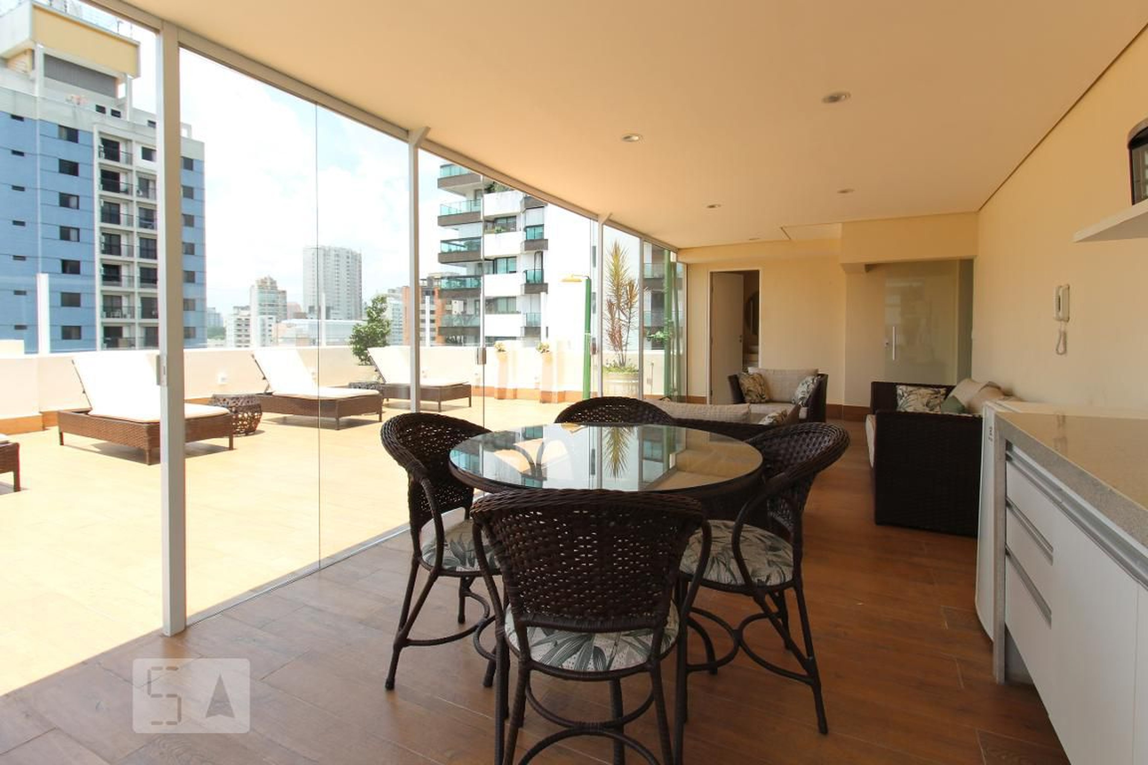 Espaço Gourmet - Nelly