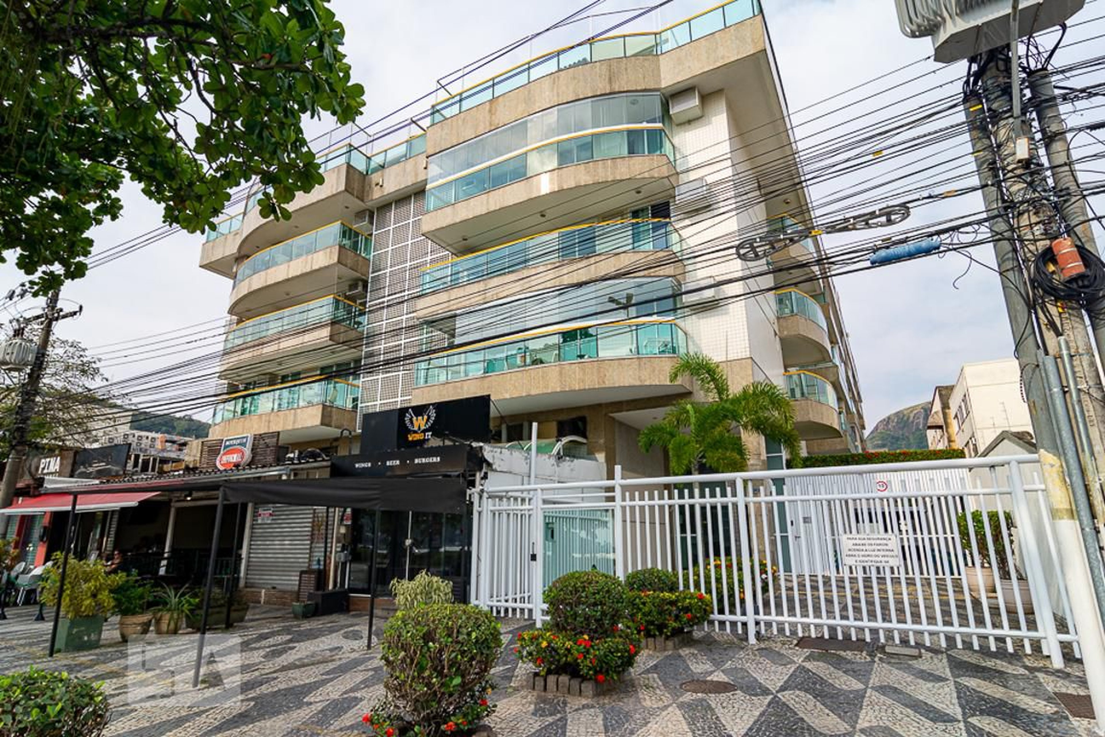 Fachada Condomínio Flat São Francisco