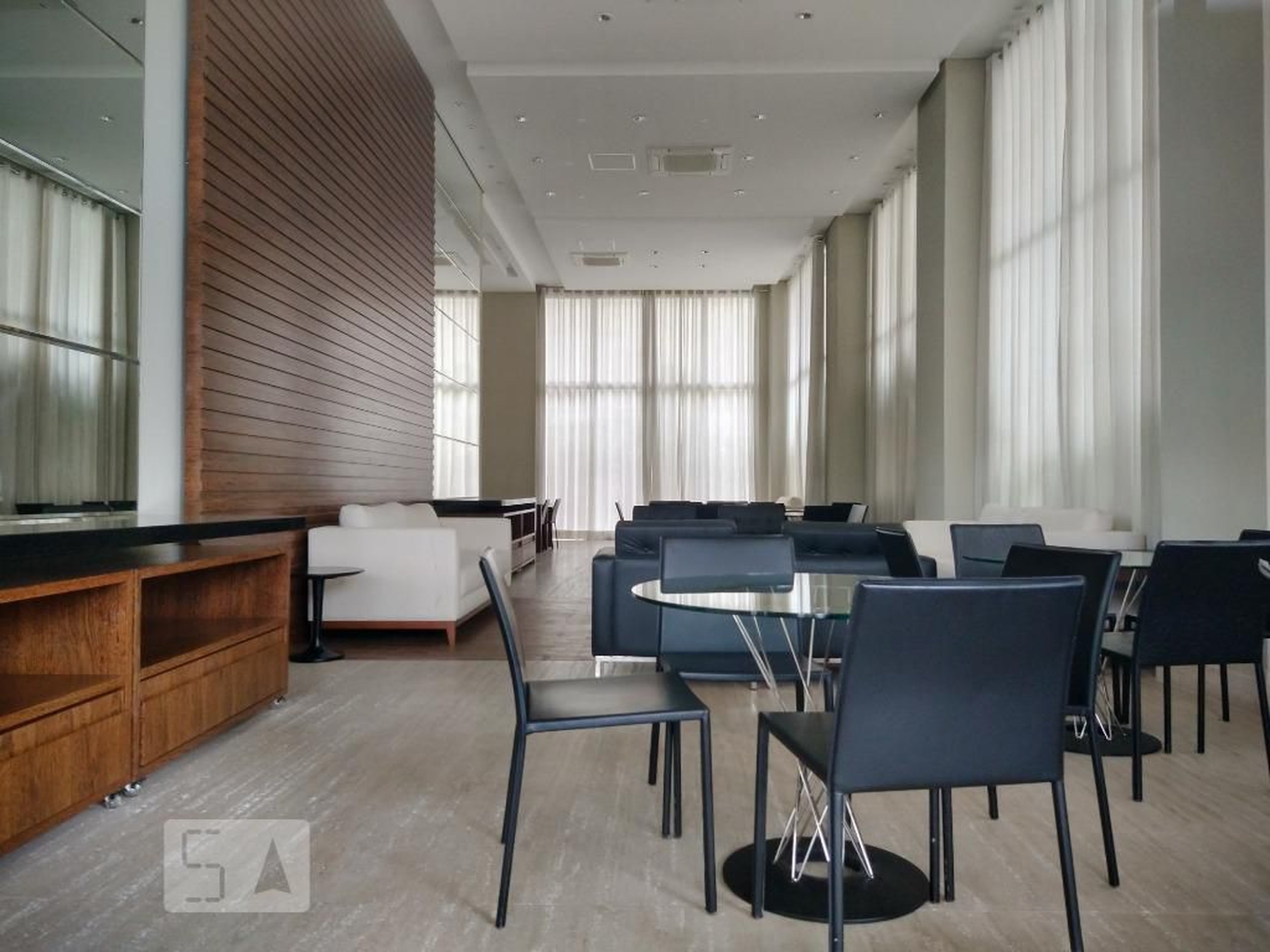 Hall de Entrada Condomínio Lion D'Or