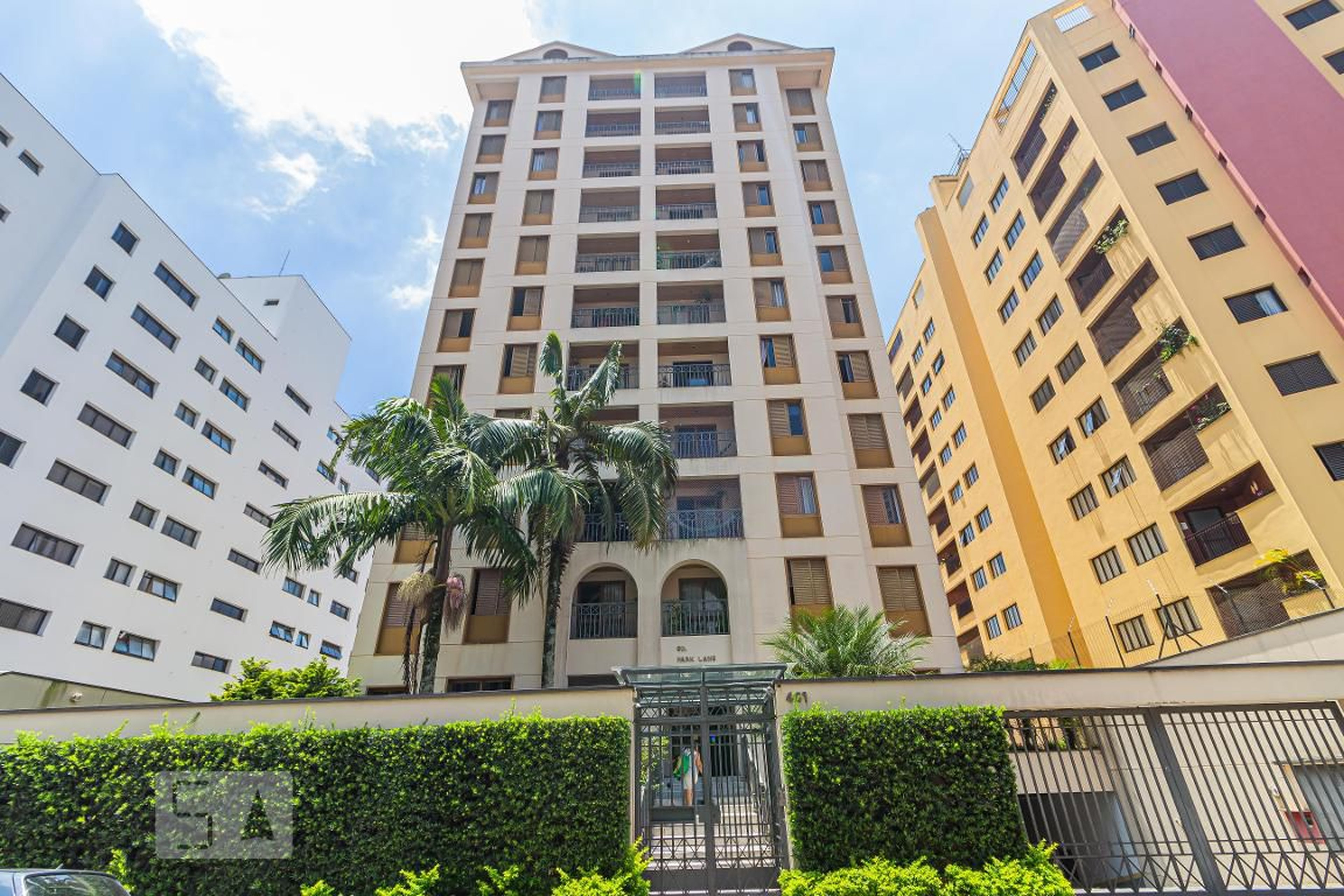 Fachada do Condomínio Condomínio Park Lane