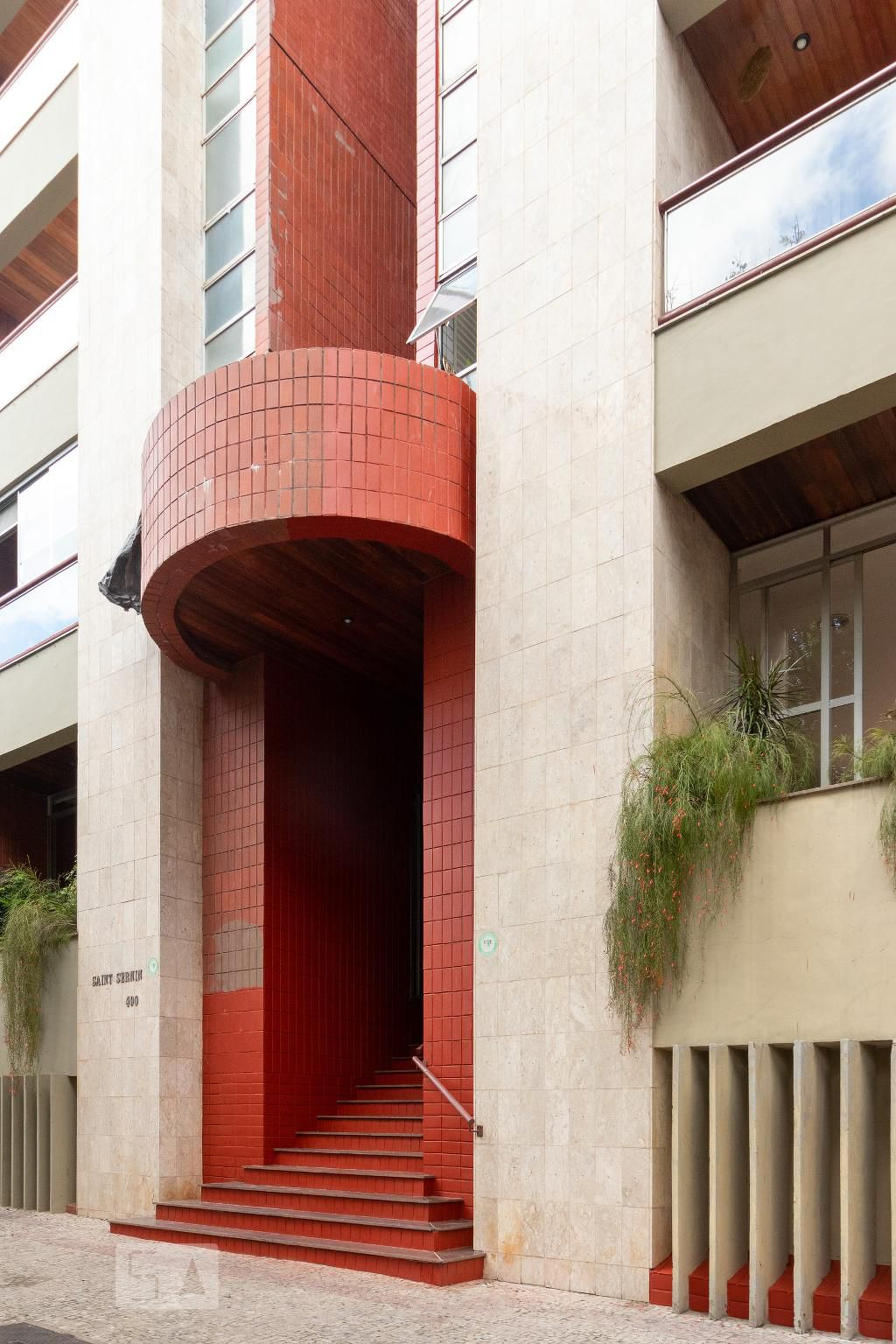 Fachada do Condomínio Condomínio em Rua Teixeira de Freitas, 490