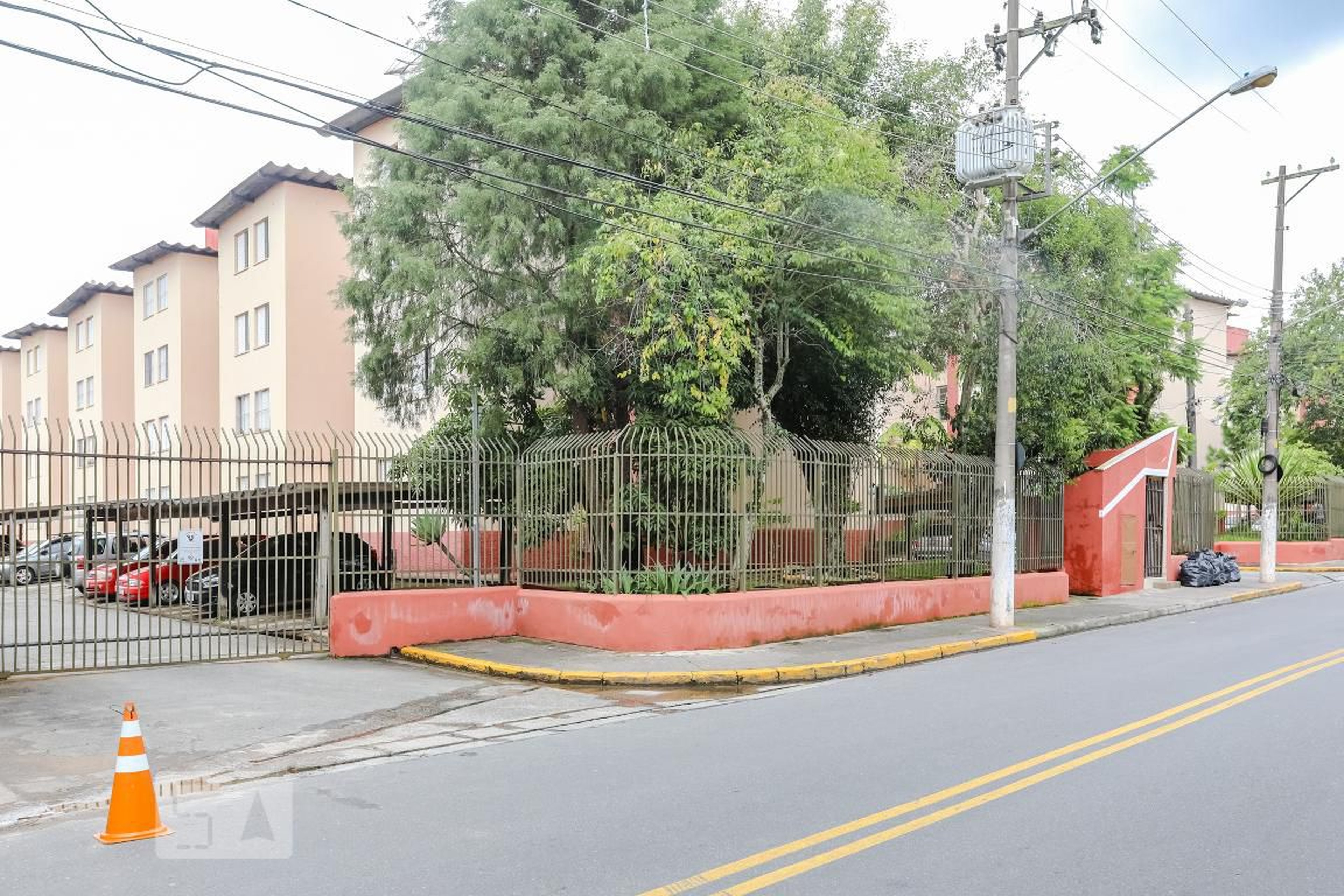 Fachada Condomínio Safiras