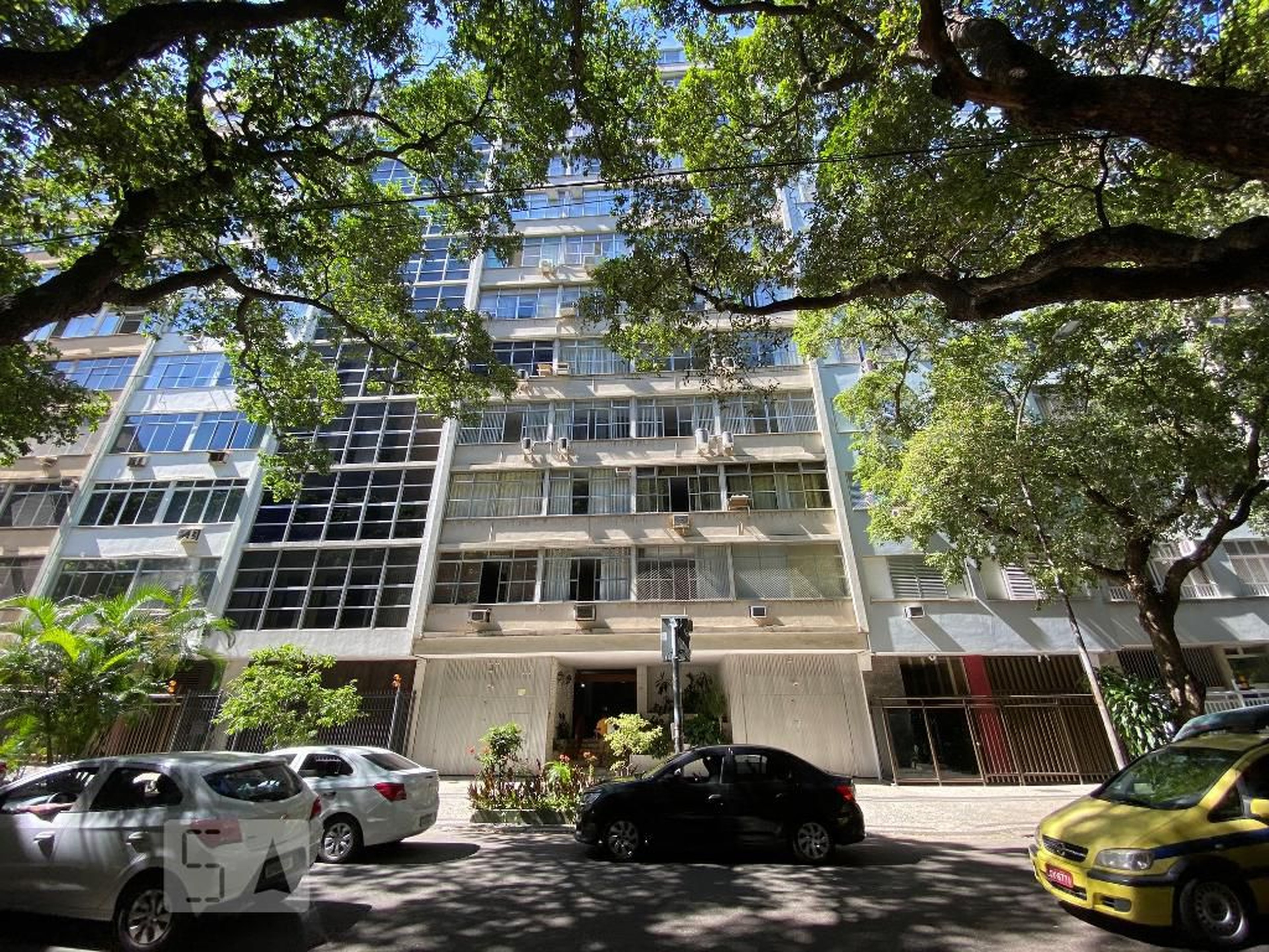 Fachada Edificio Castelluccio