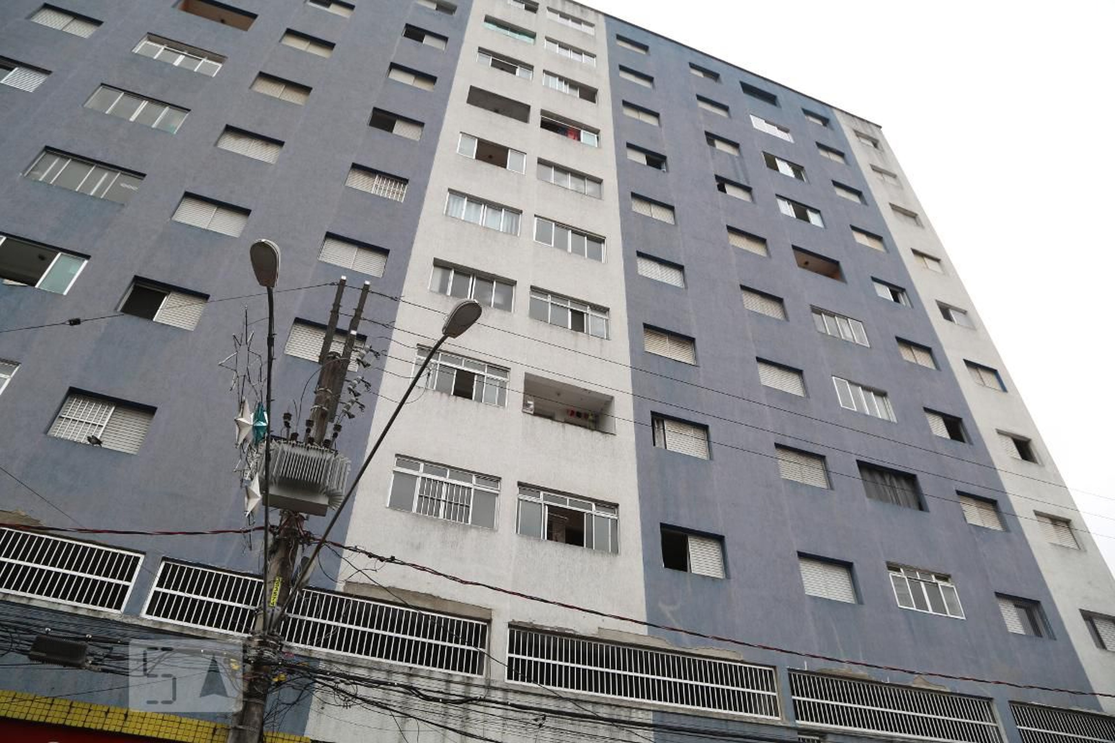 Fachada Condomínio em Avenida Doutor Vicente de Carvalho, 483