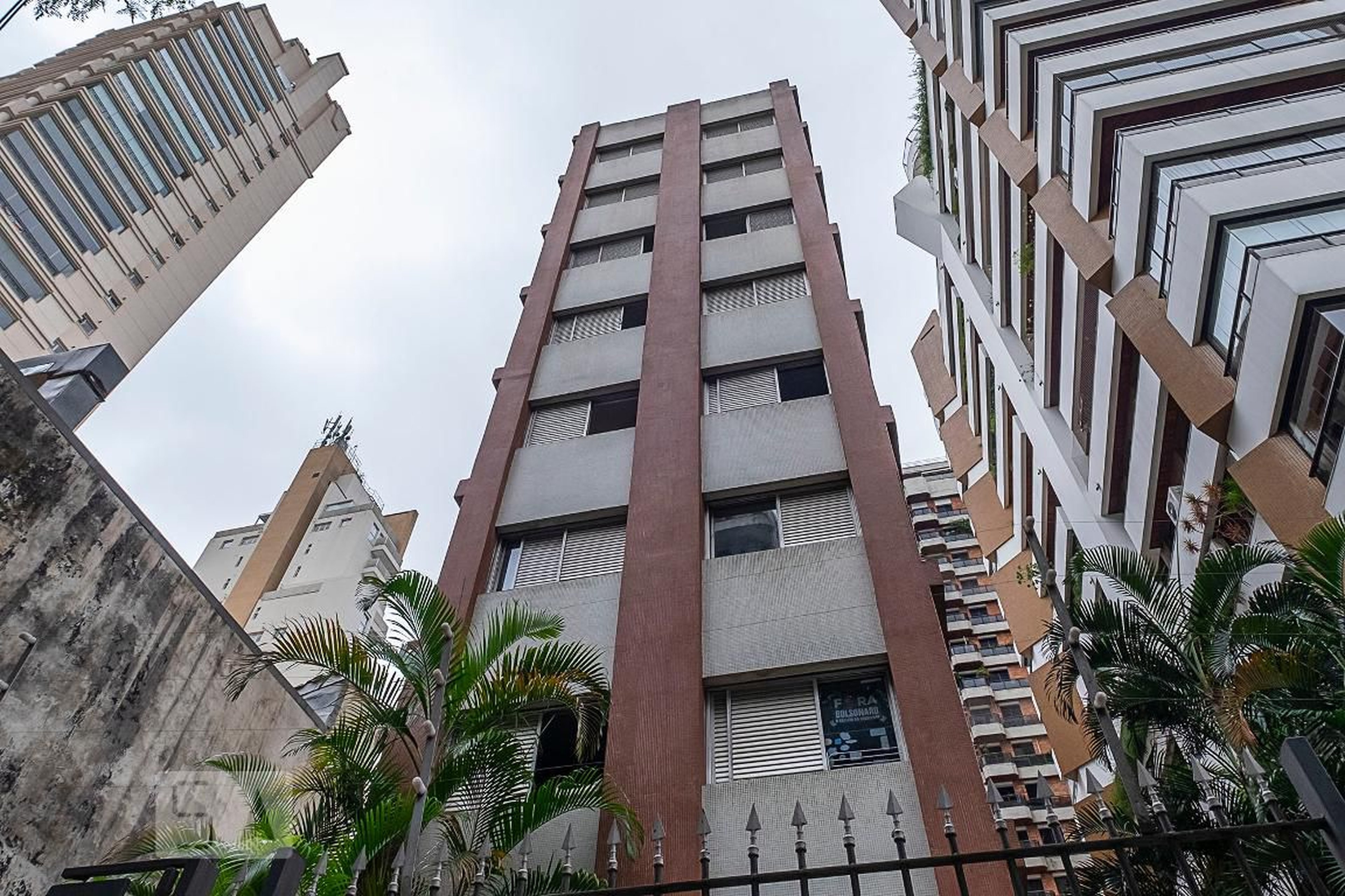 Fachada Condomínio Isabel de Castela