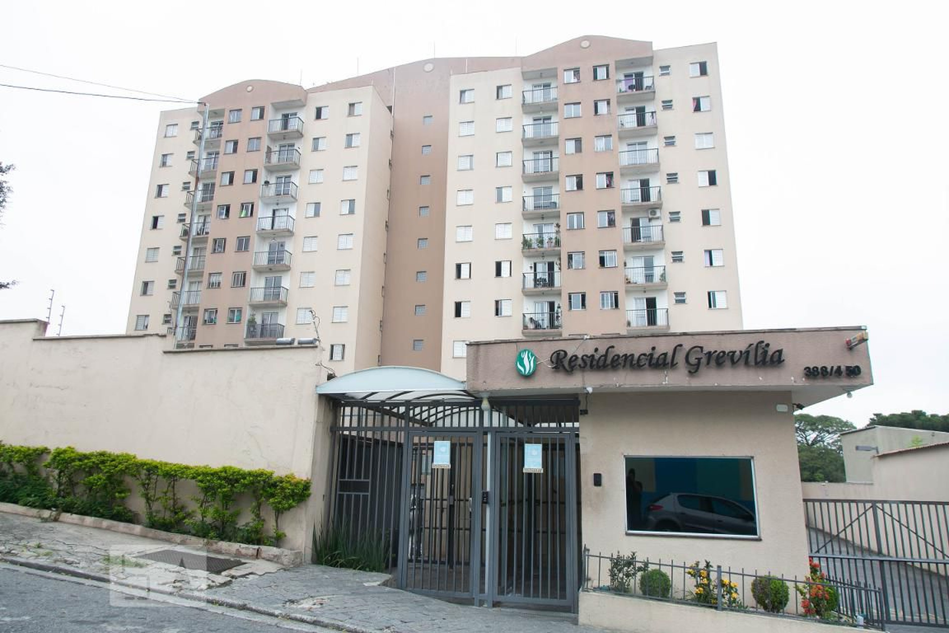 Fachada do Condomínio Condomínio em Rua Donato Vessechi, 450/388