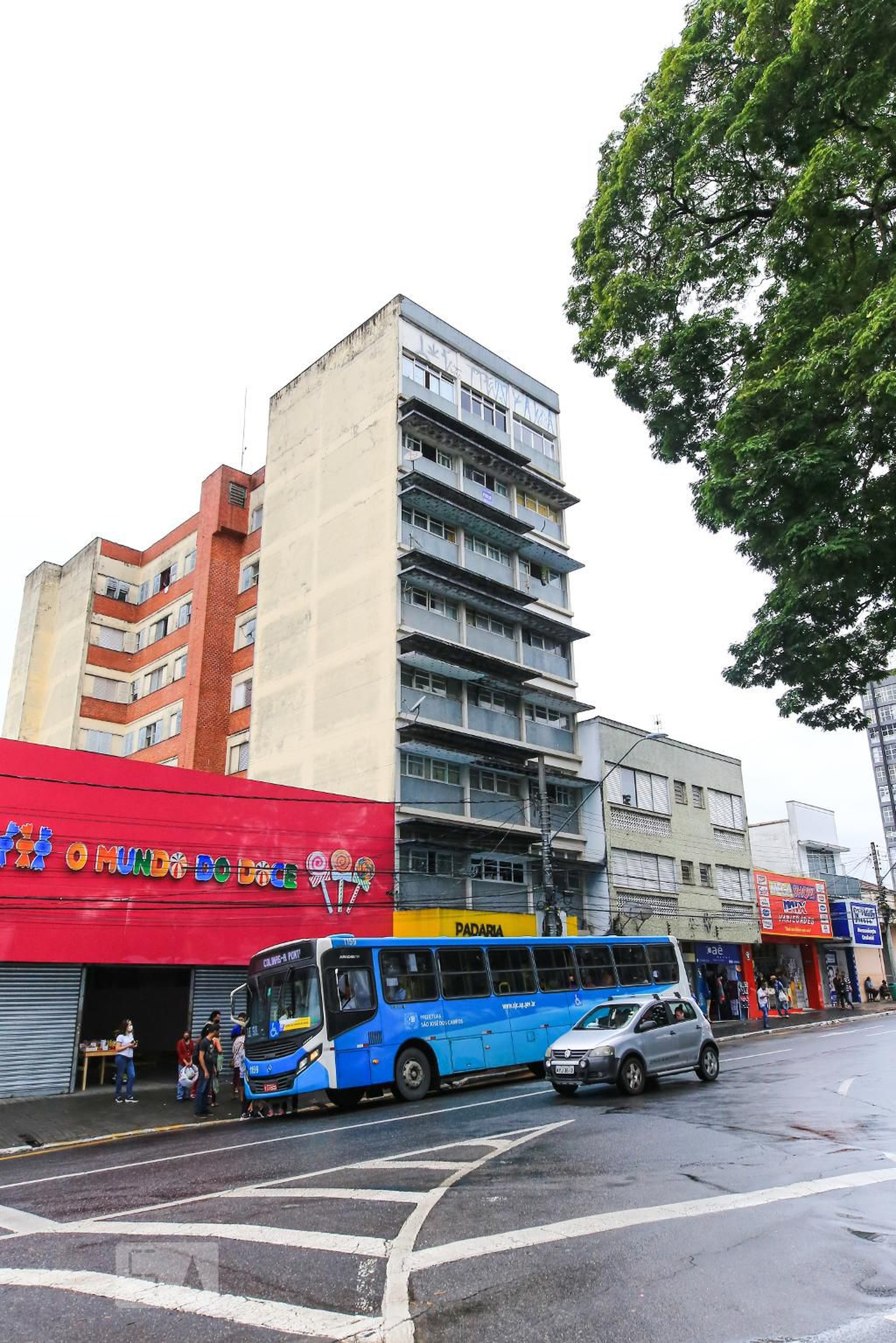 Fachada Residencial Suíte Center