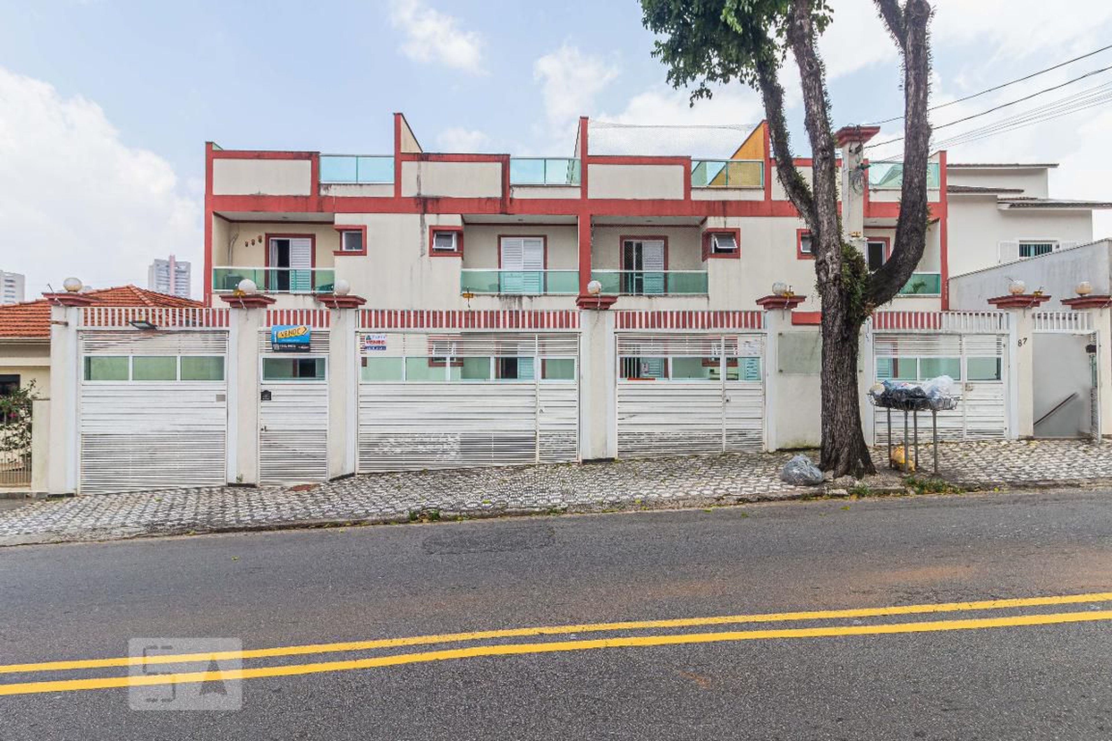 Fachada do Condomínio Condomínio Gamboa