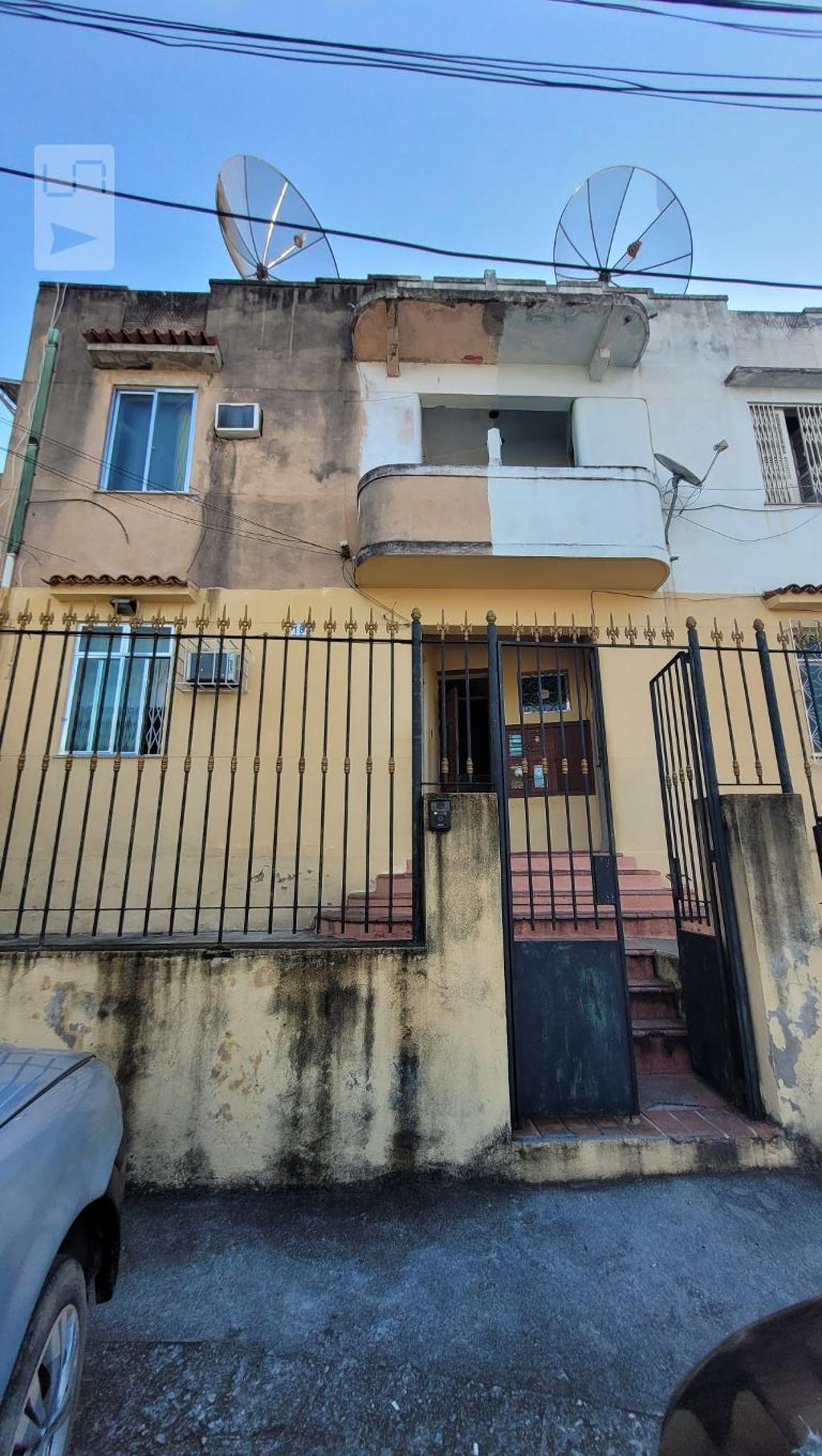 Fachada Condomínio em Rua Doutor Noguchi, 187