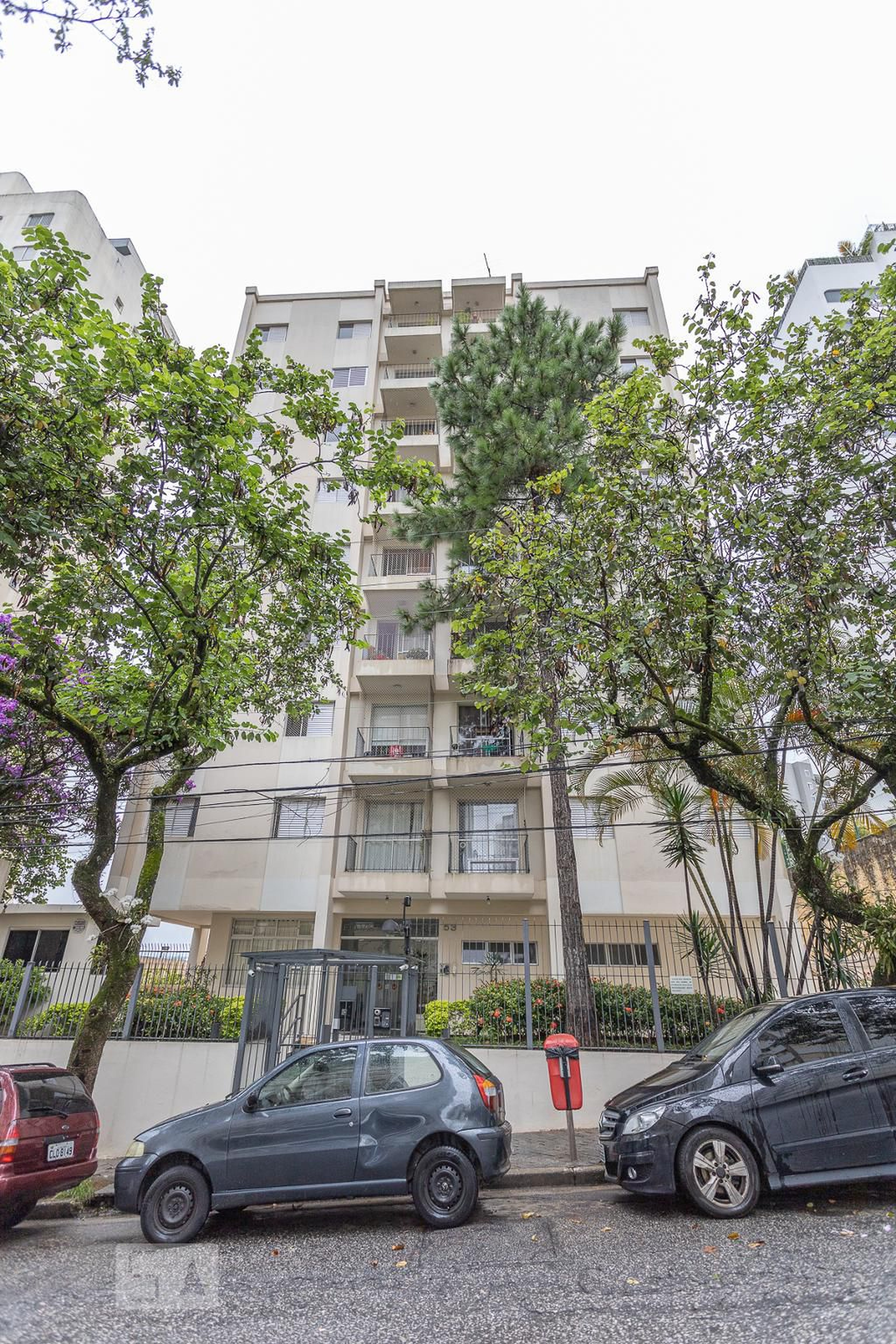 Fachada Condomínio em Rua Aibi, 351