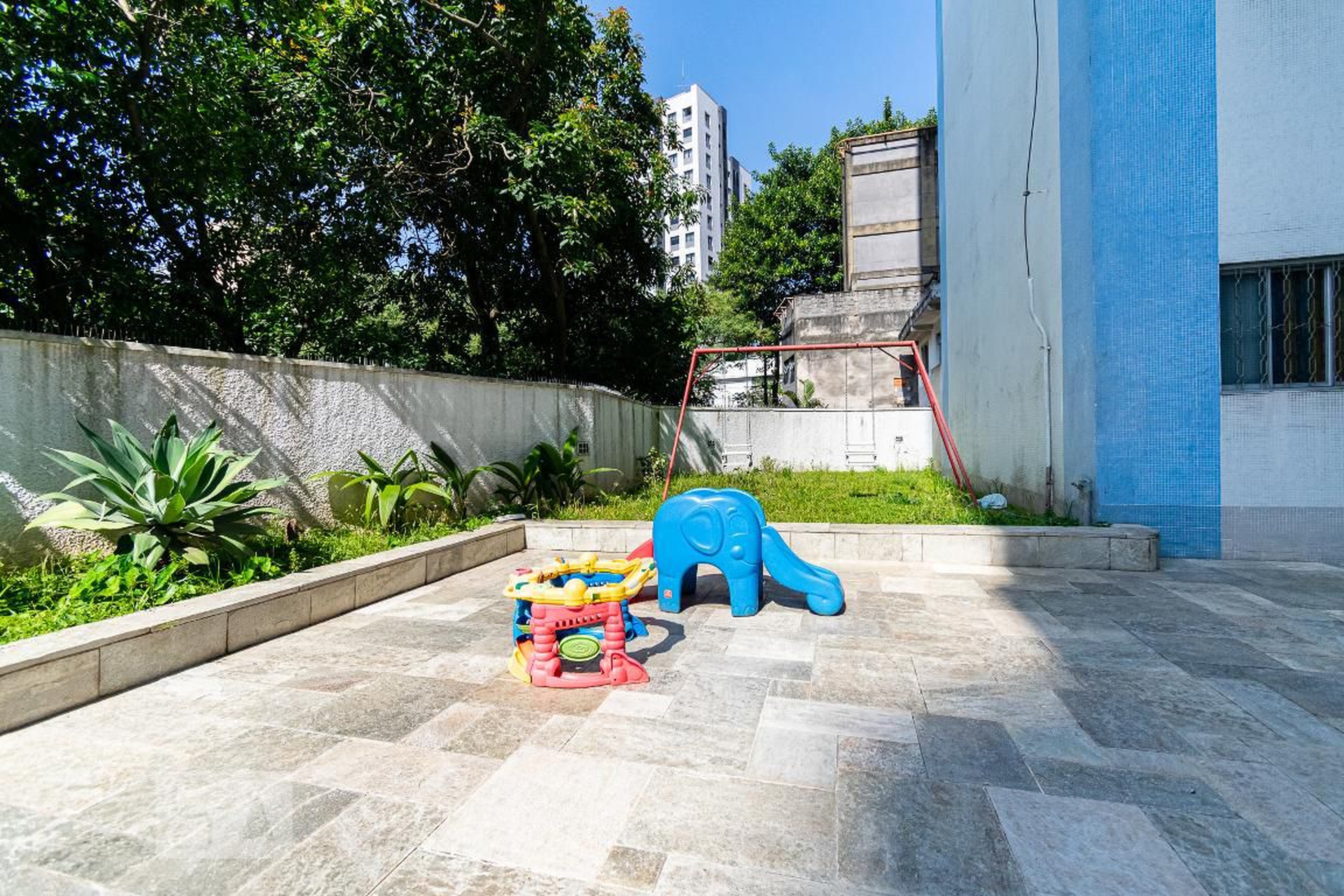 Playground - Solar Belvedere