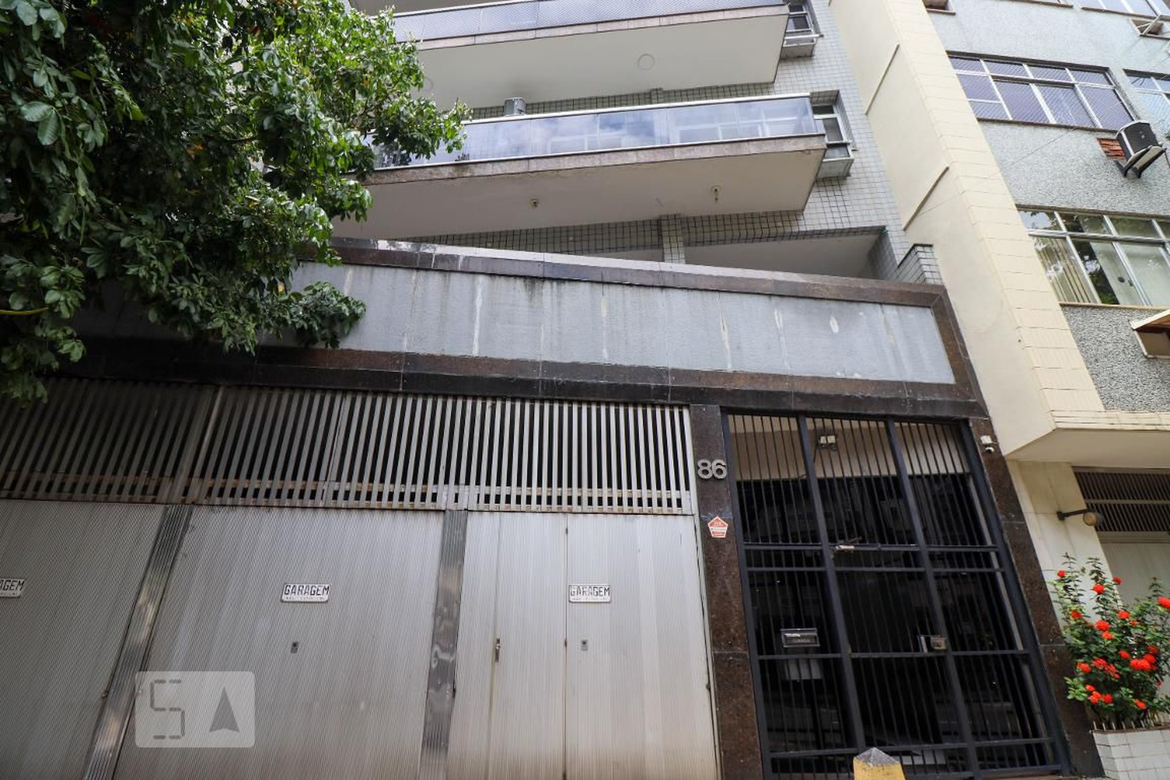 Fachada Edifício Monte Parnaso