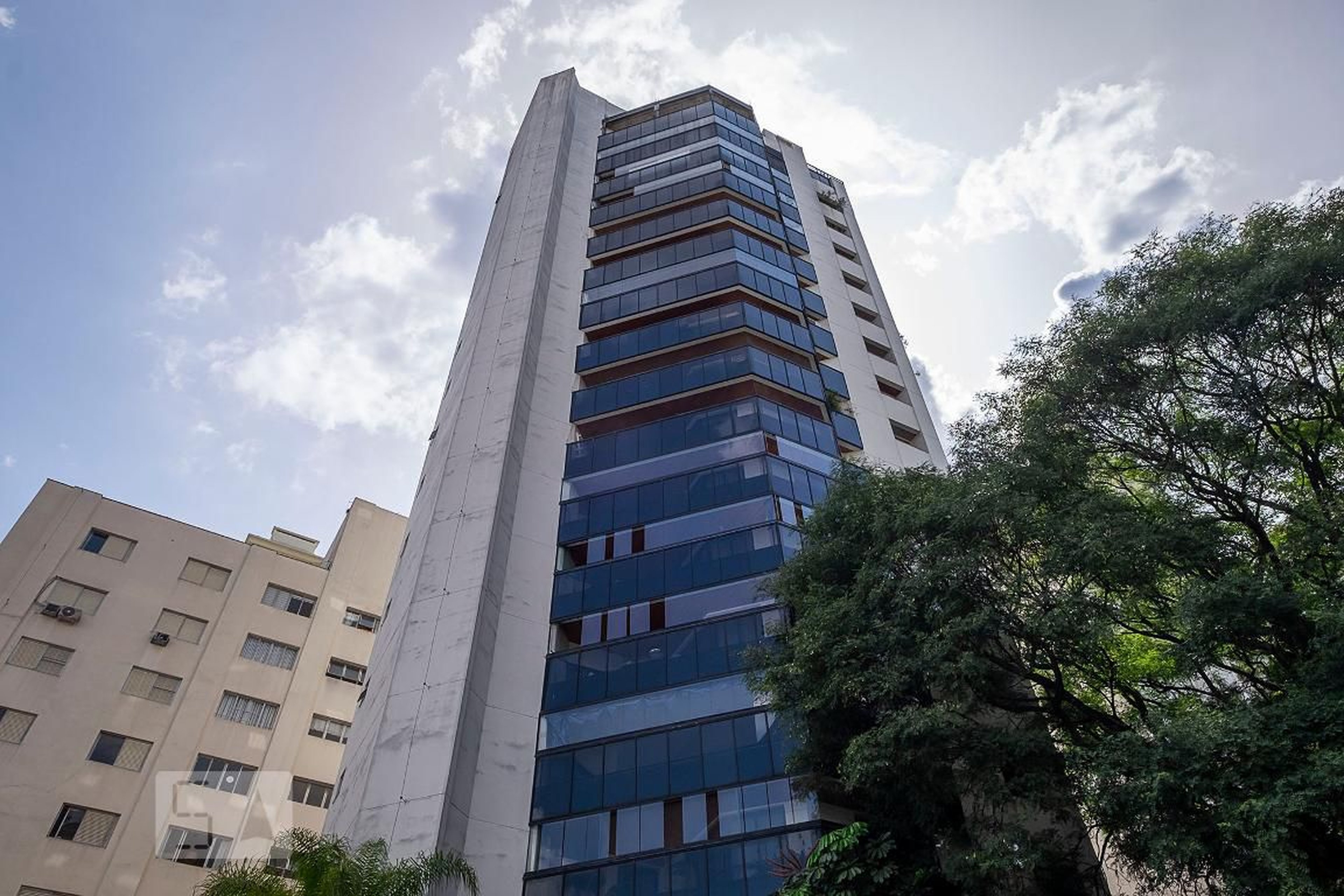 Fachada Condomínio Opus I