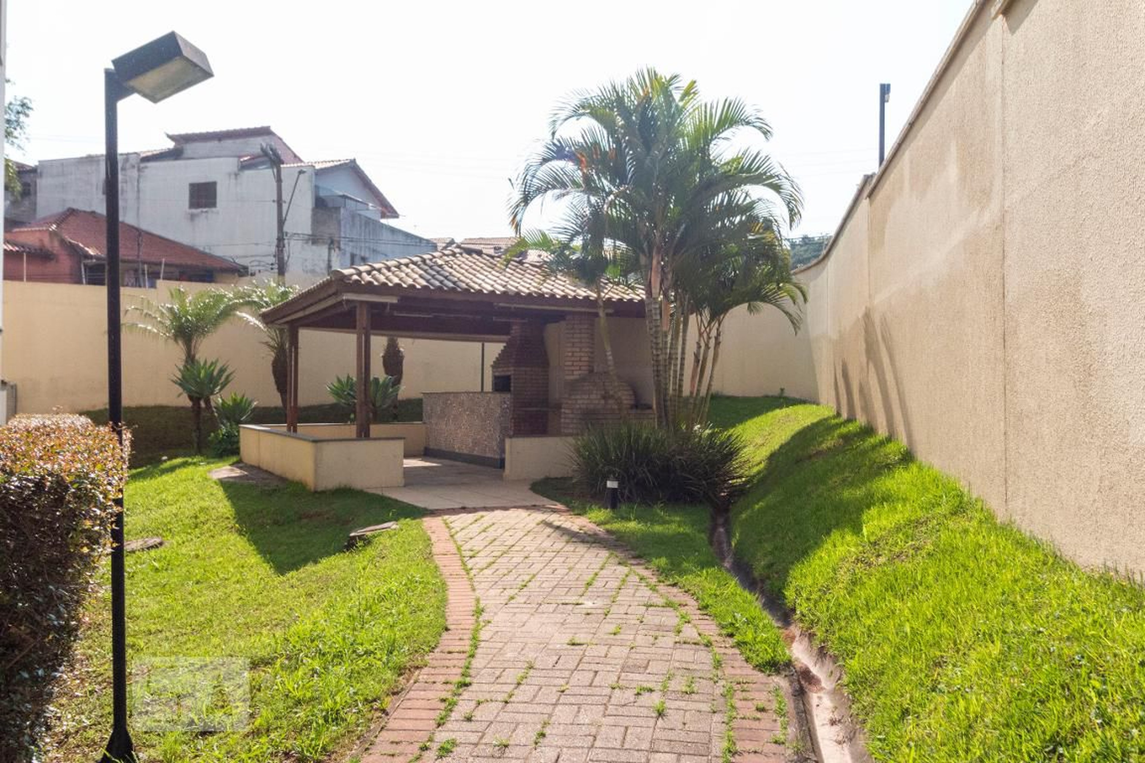 Churrasqueira 2 - Camp Del Fiori