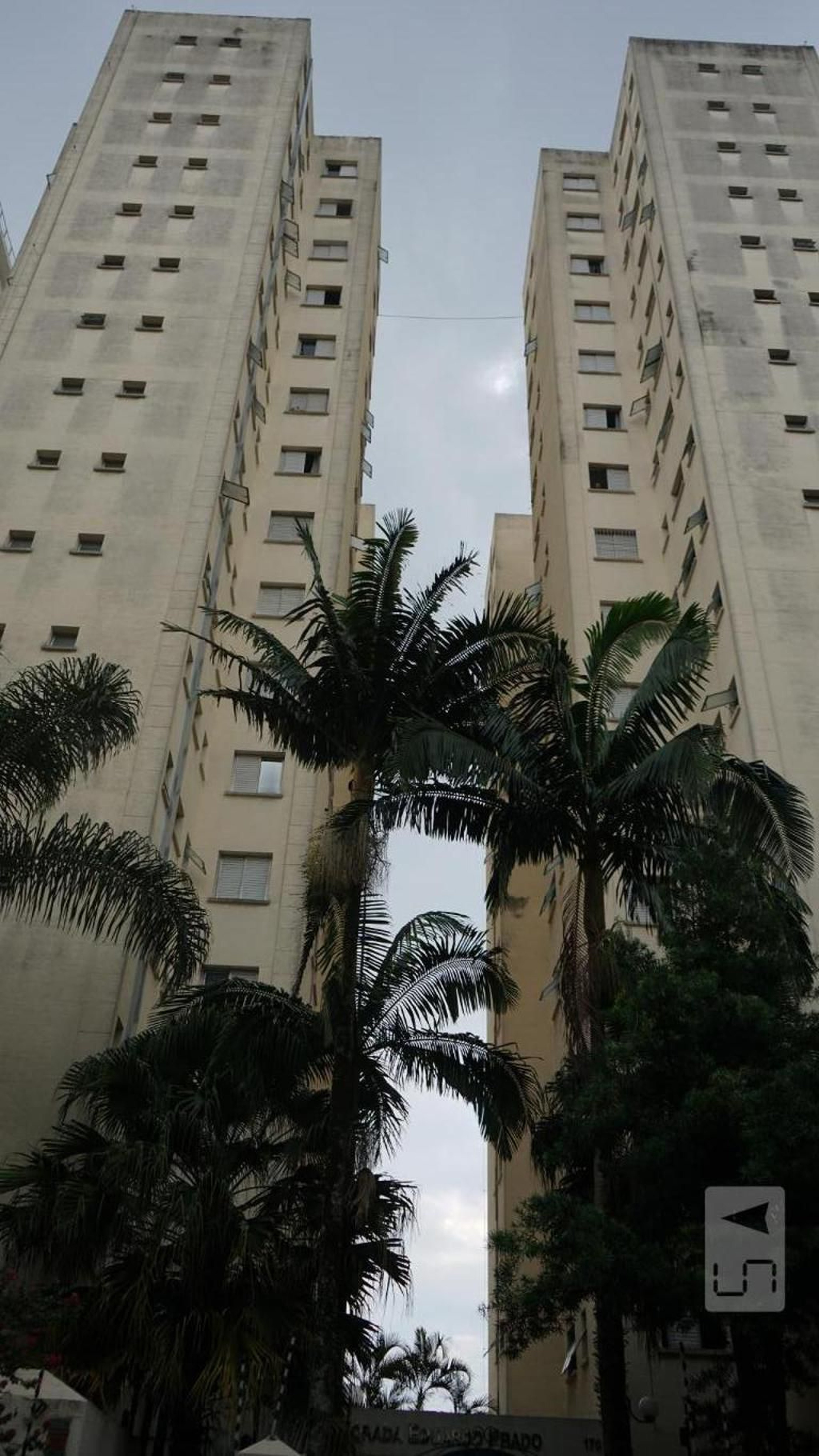 Fachada do Condomínio Condomínio Morada Eduardo Prado