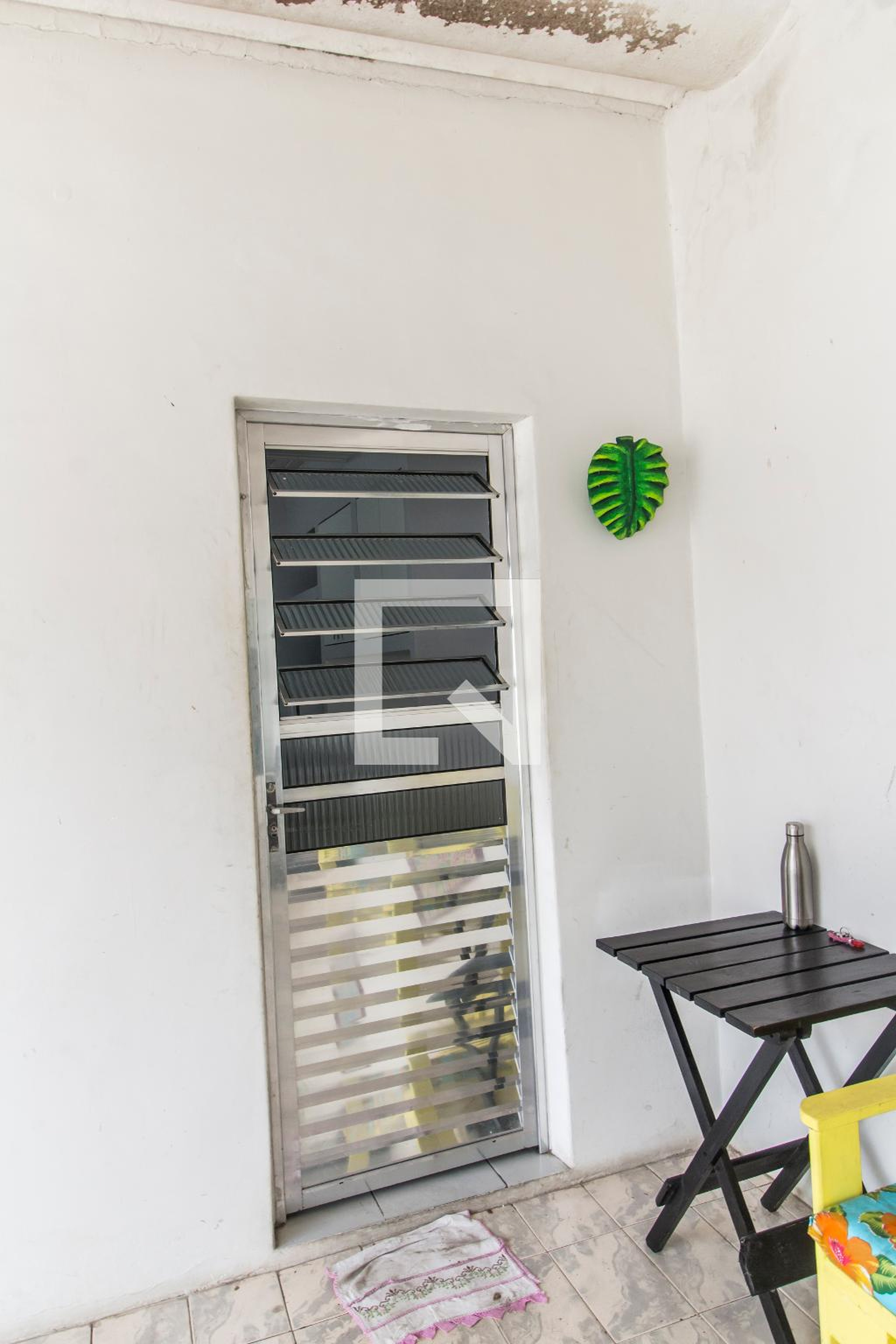 Entrada Condomínio em Rua Professora Elvira Lefévre Sales Nemer, 368