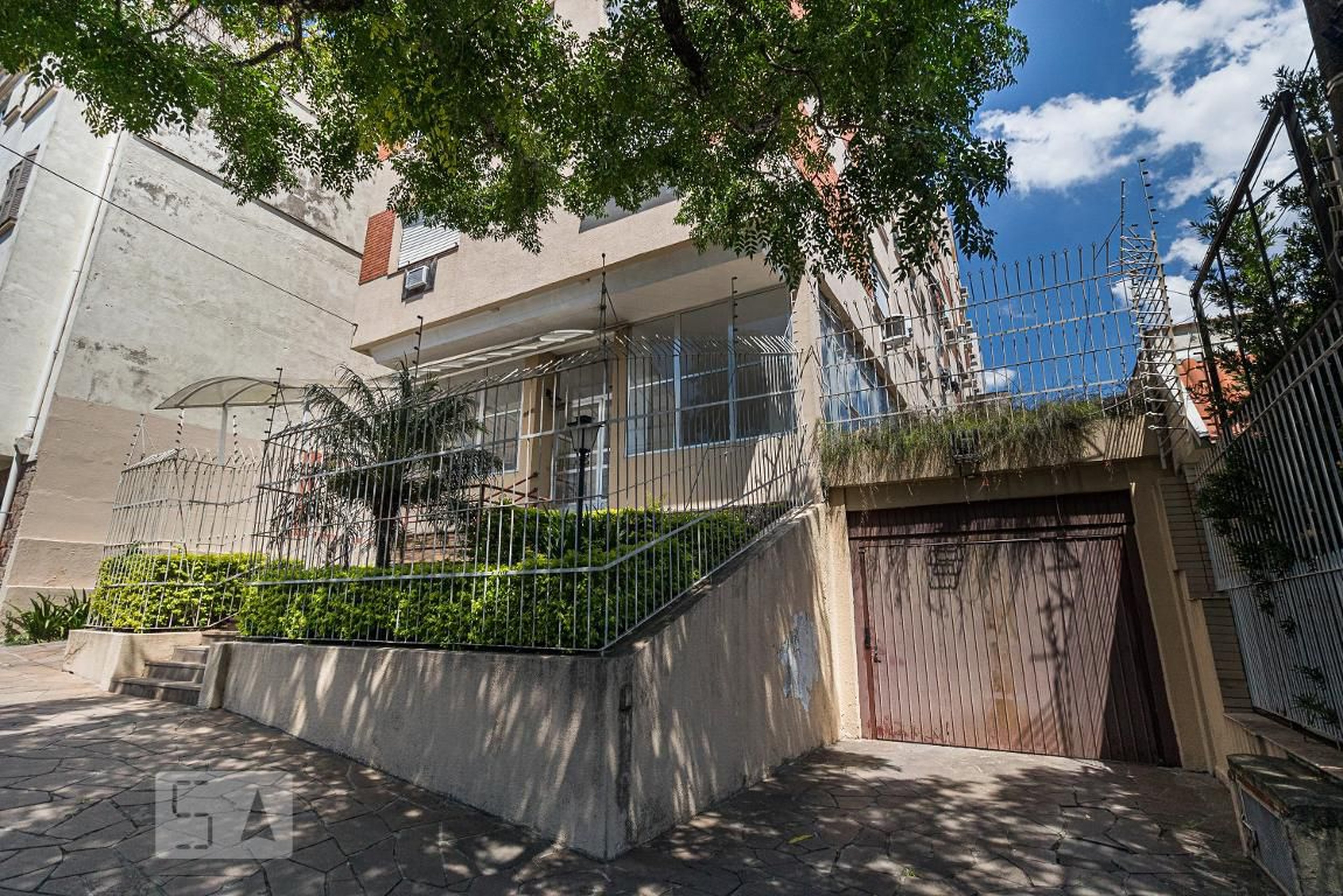 Fachada do Prédio Condomínio em Rua Barão do Cotegipe, 265