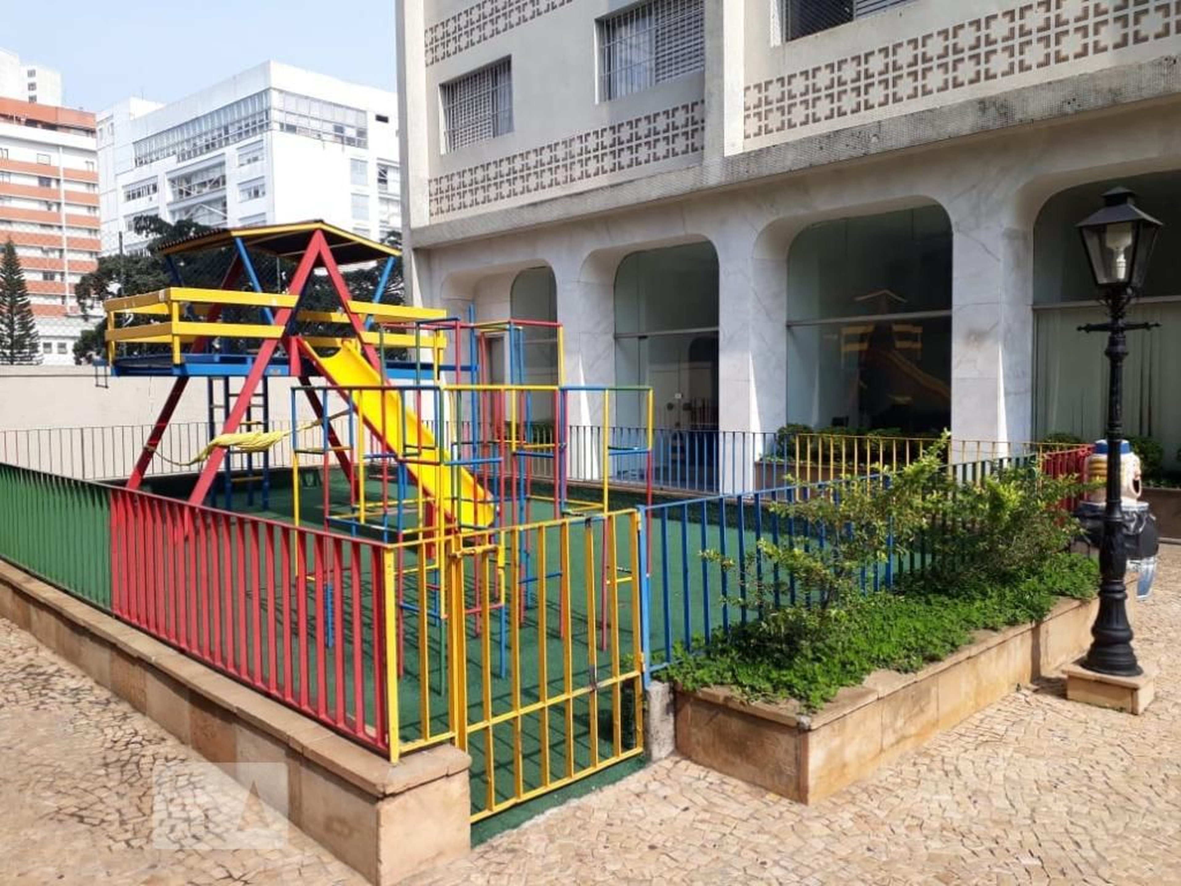 Área Externa - Liberdade