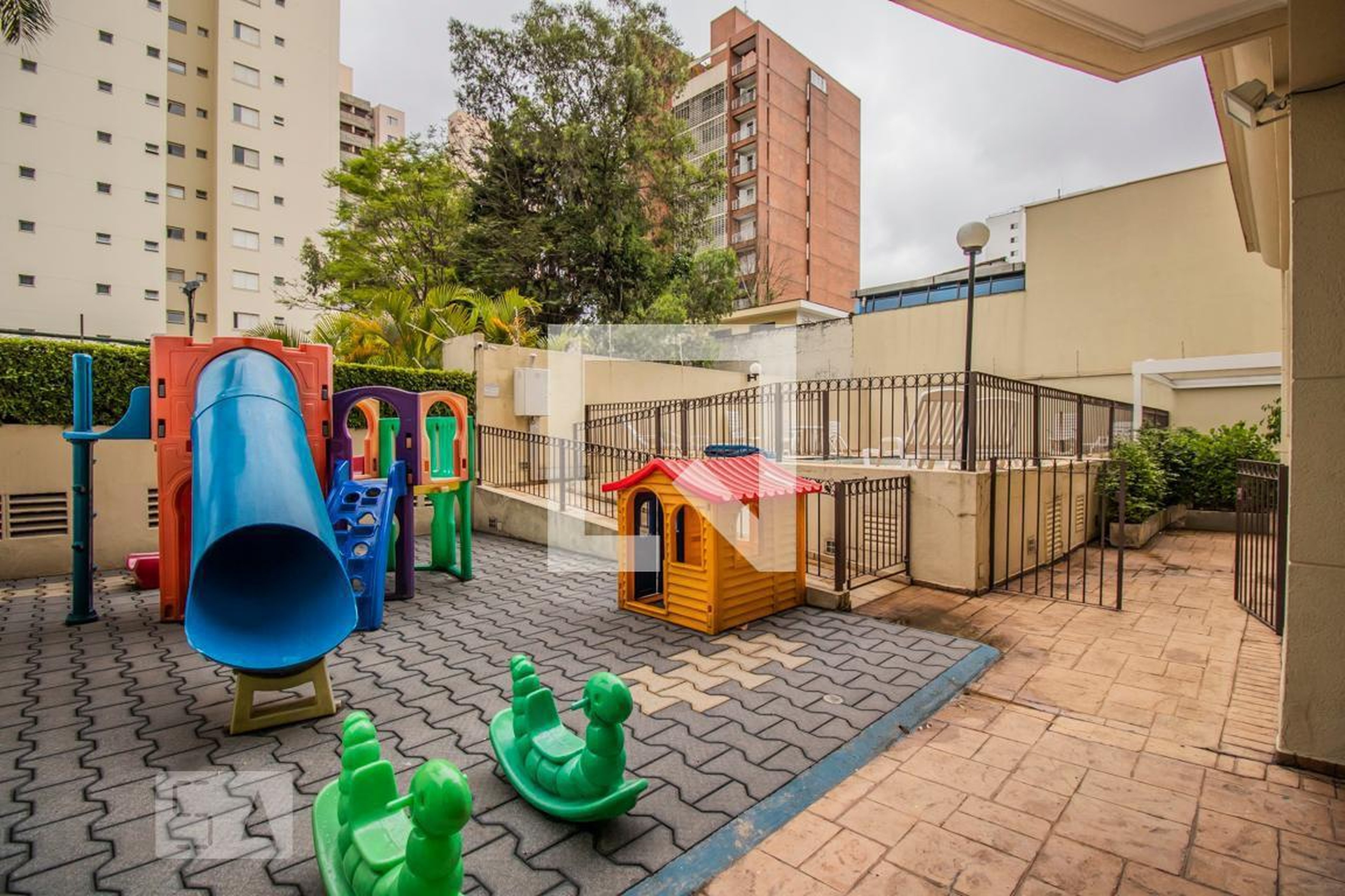 Playground - Maison Louvre
