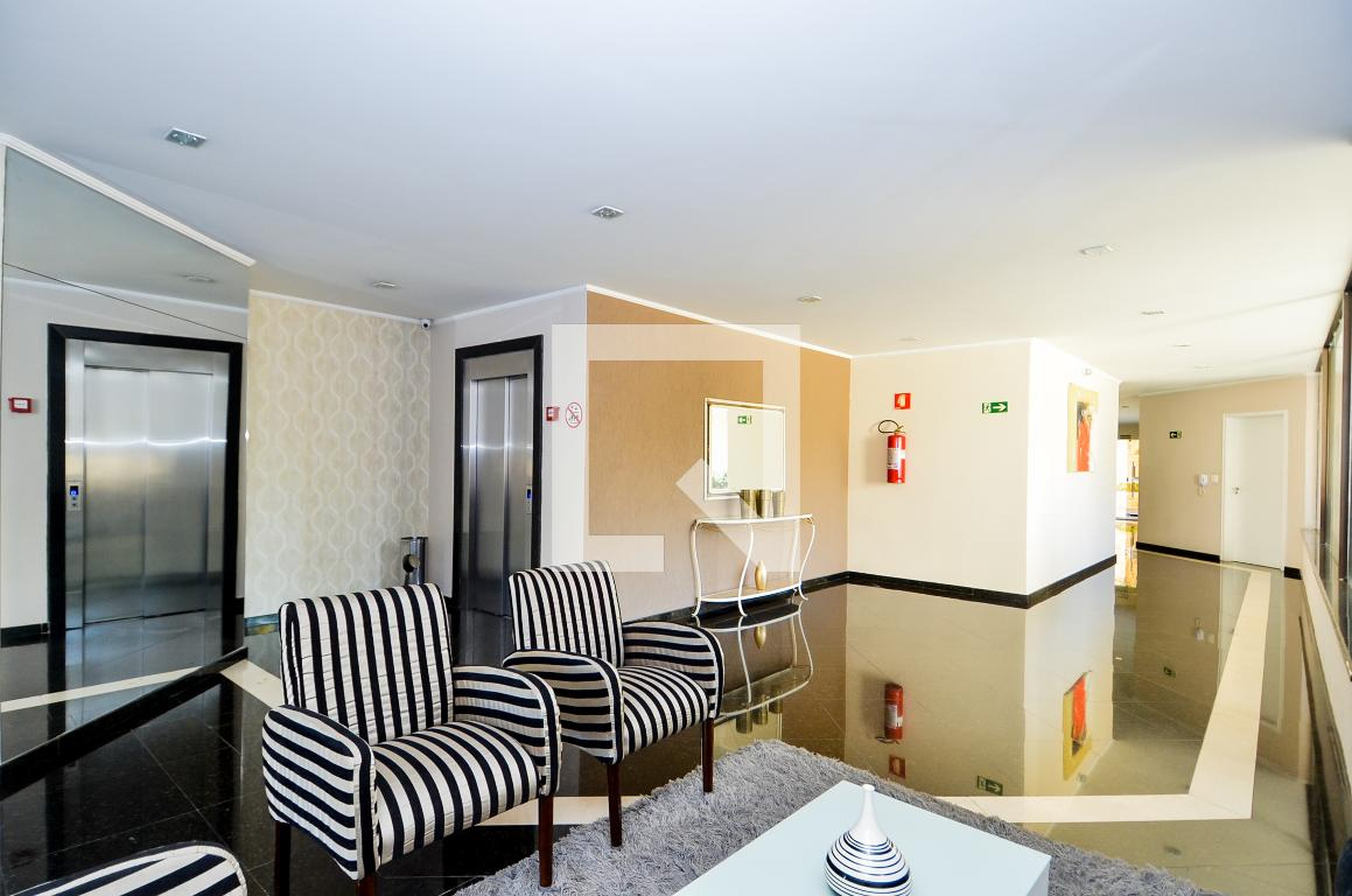 Hall Social - Ville Dor